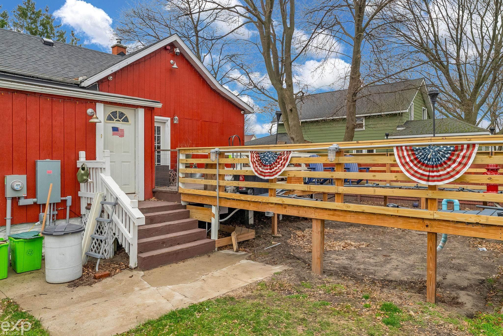 903 Oak Street, Port Huron, MI 48060 — Photo 30