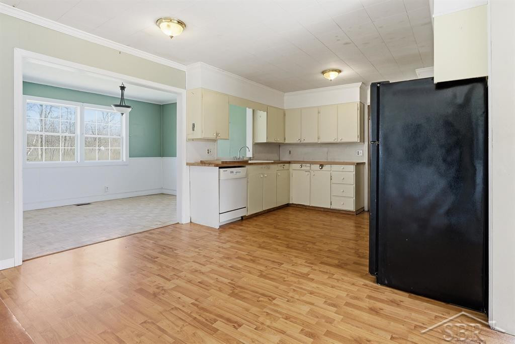 60 S Birchcrest Drive, Midland, MI 48640 — Photo 5