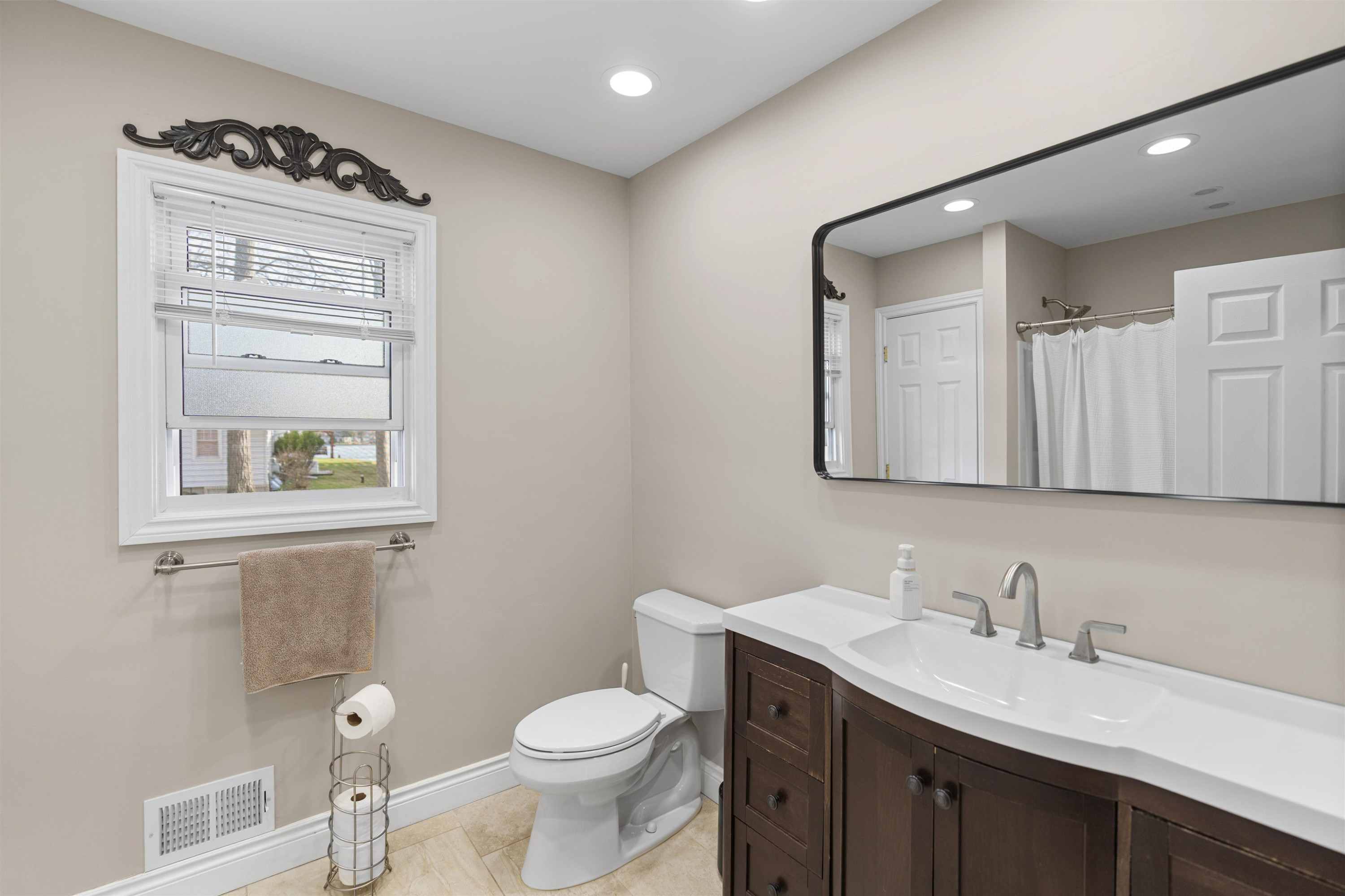 13296 Haddon Street, Fenton, MI 48430 — Photo 43