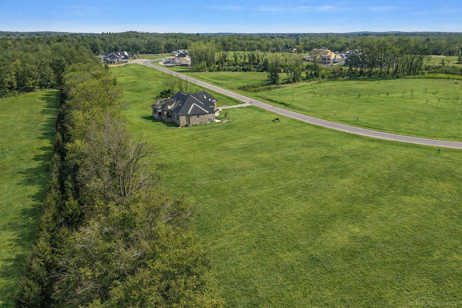 1583 Vista Drive, MI — Photo 13