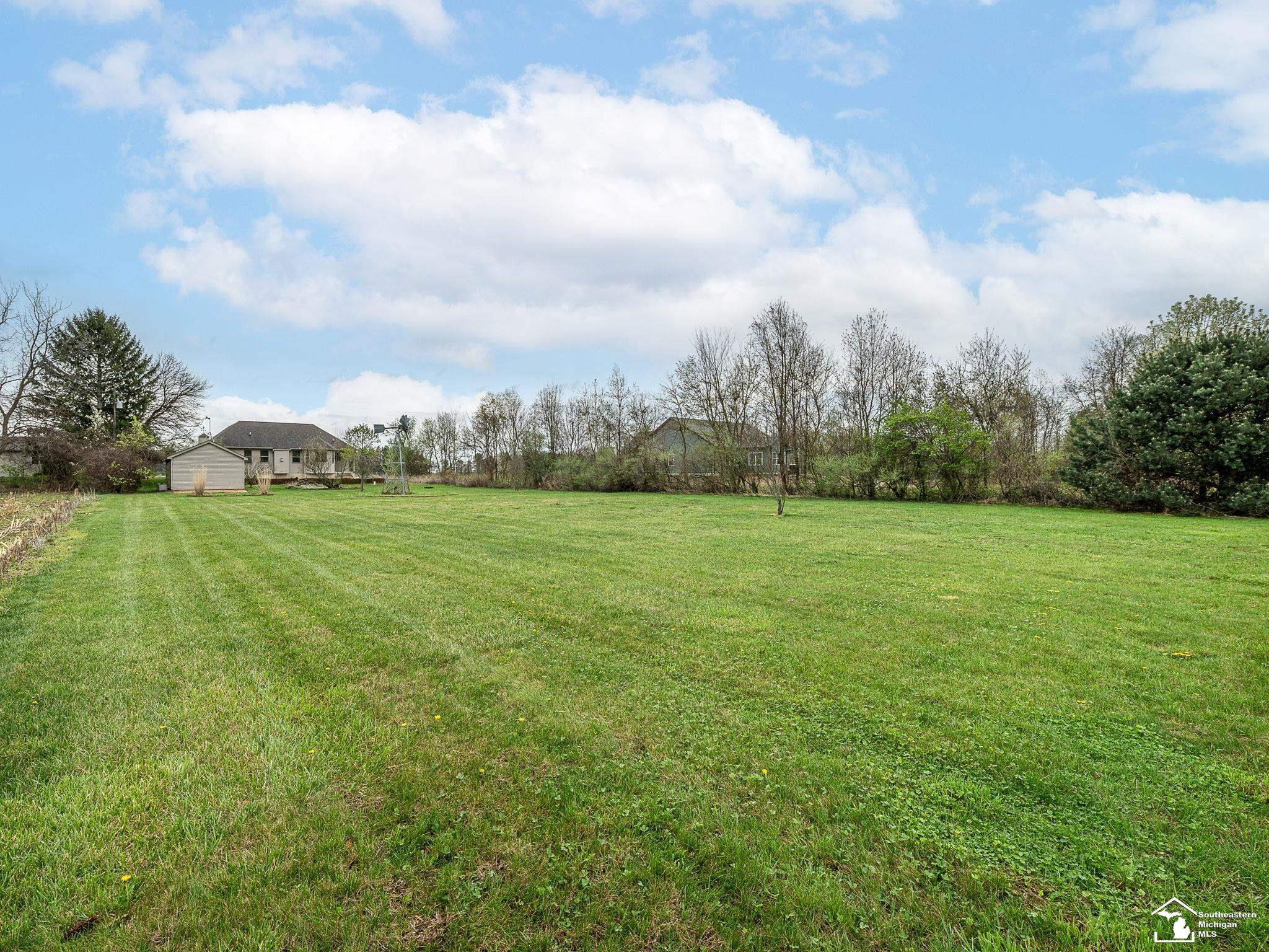 9585 Minx Road, Temperance, MI 48182 — Photo 40