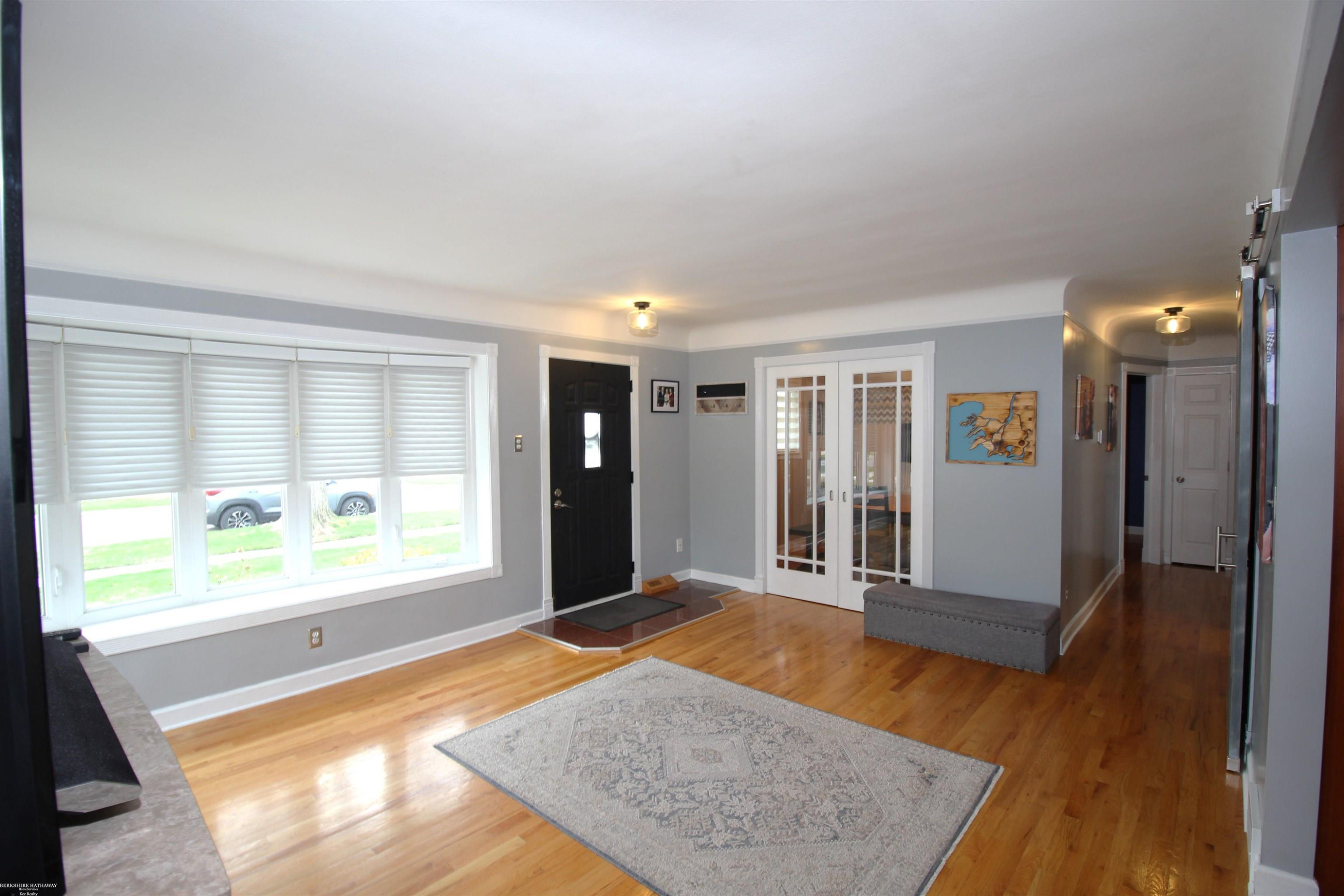 23207 Recreation Street, Saint Clair Shores, MI 48082 — Photo 5