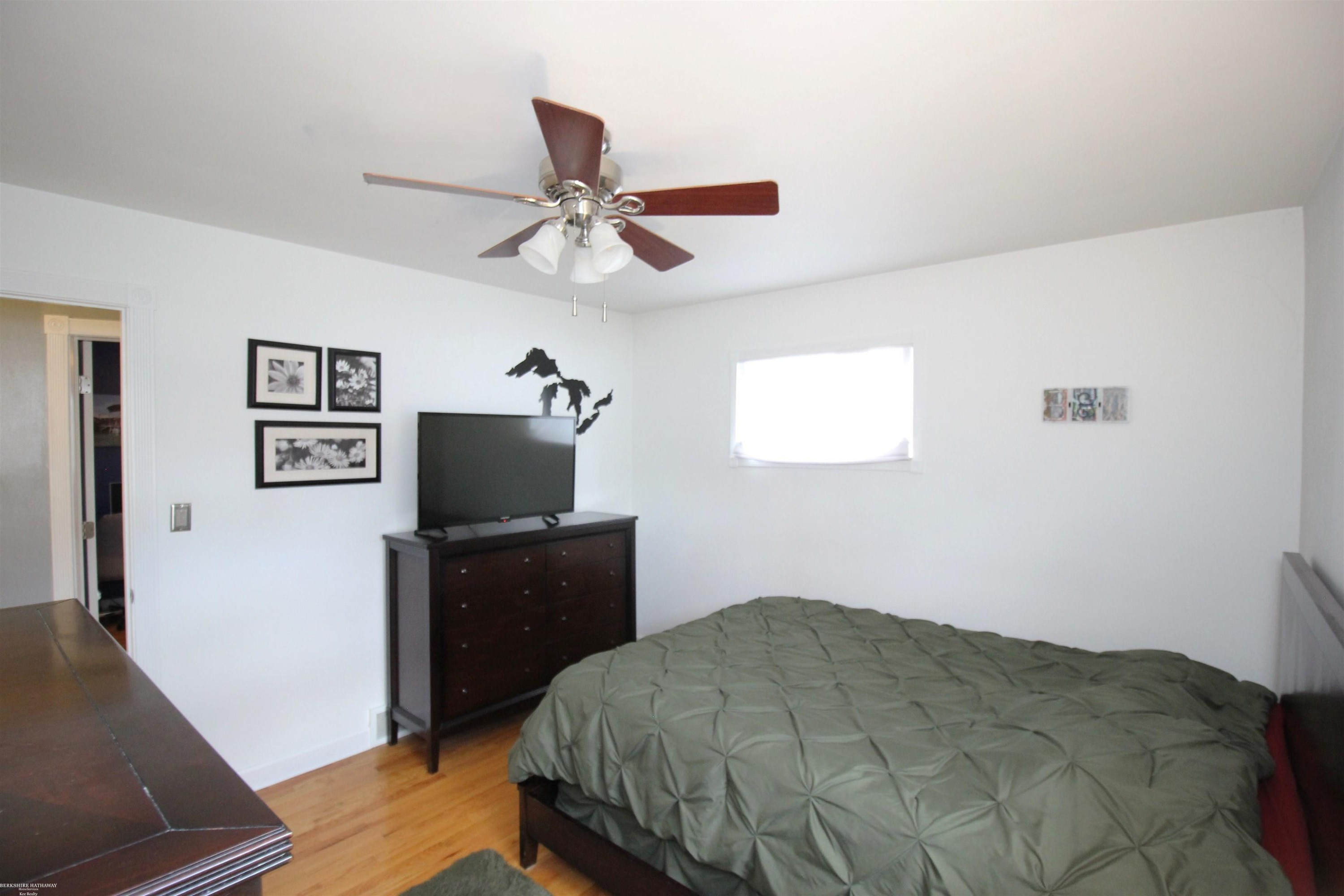 23207 Recreation Street, Saint Clair Shores, MI 48082 — Photo 13