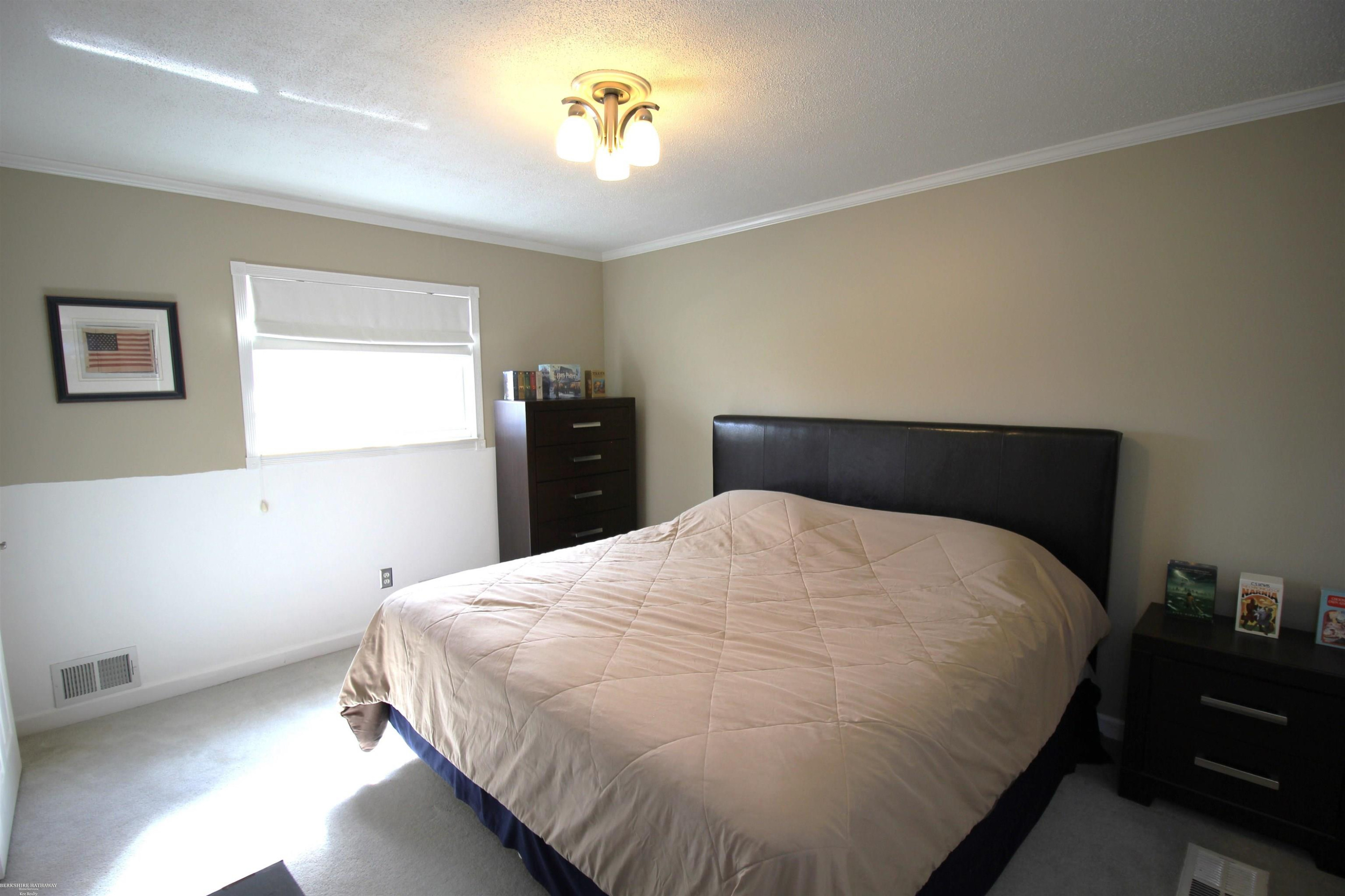23207 Recreation Street, Saint Clair Shores, MI 48082 — Photo 19