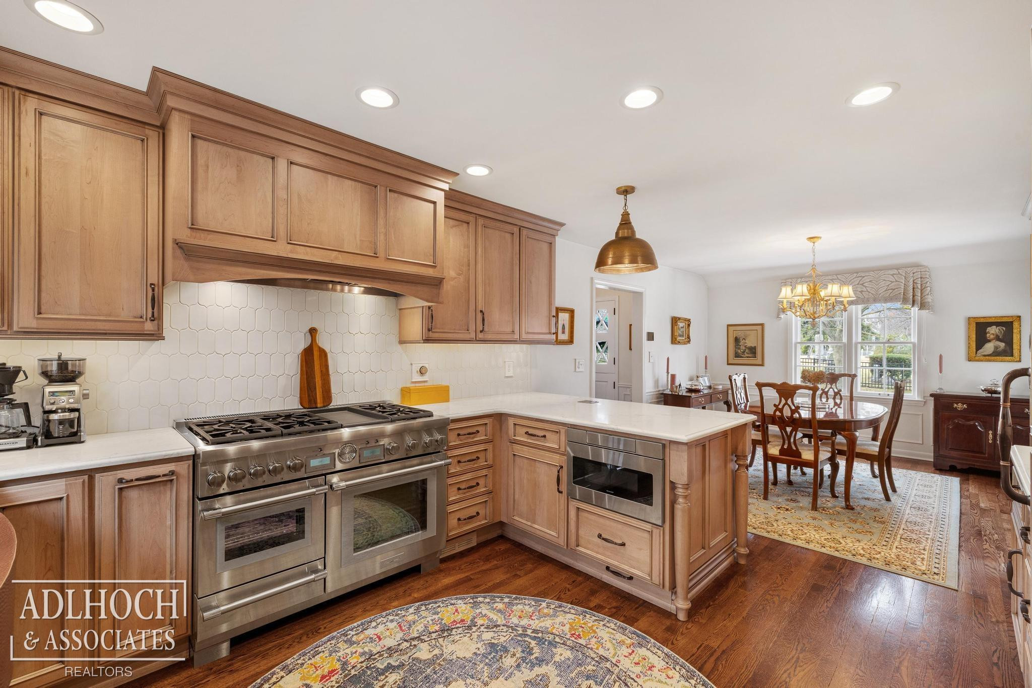 370 Country Club Lane, Grosse Pointe Farms, MI 48236 — Photo 6
