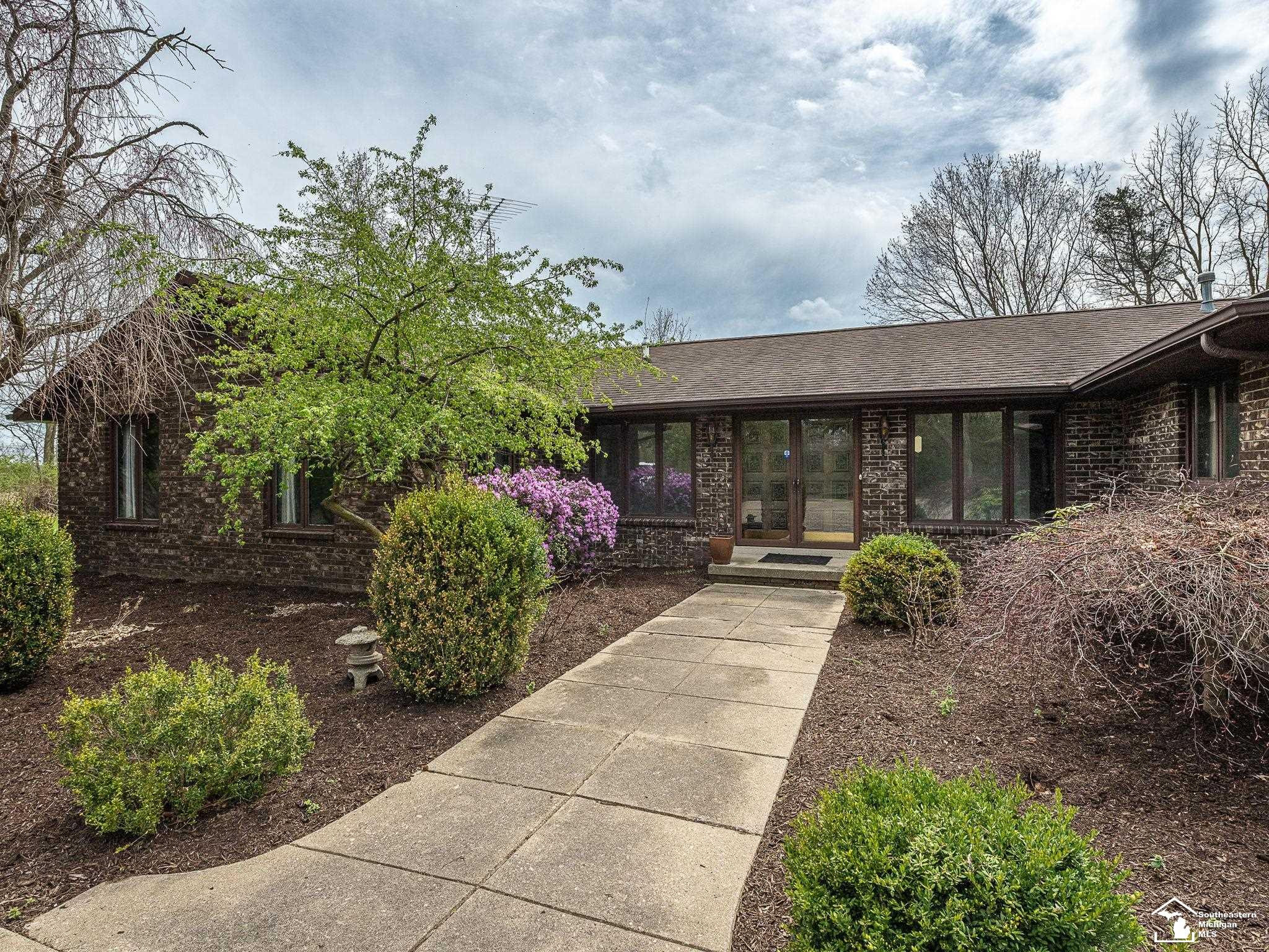 3455 W Albain Road, Monroe, MI 48161