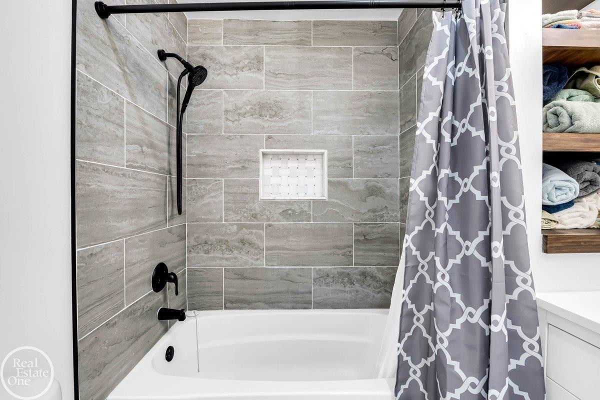22816 Shakespeare Street, Eastpointe, MI 48021 — Photo 18