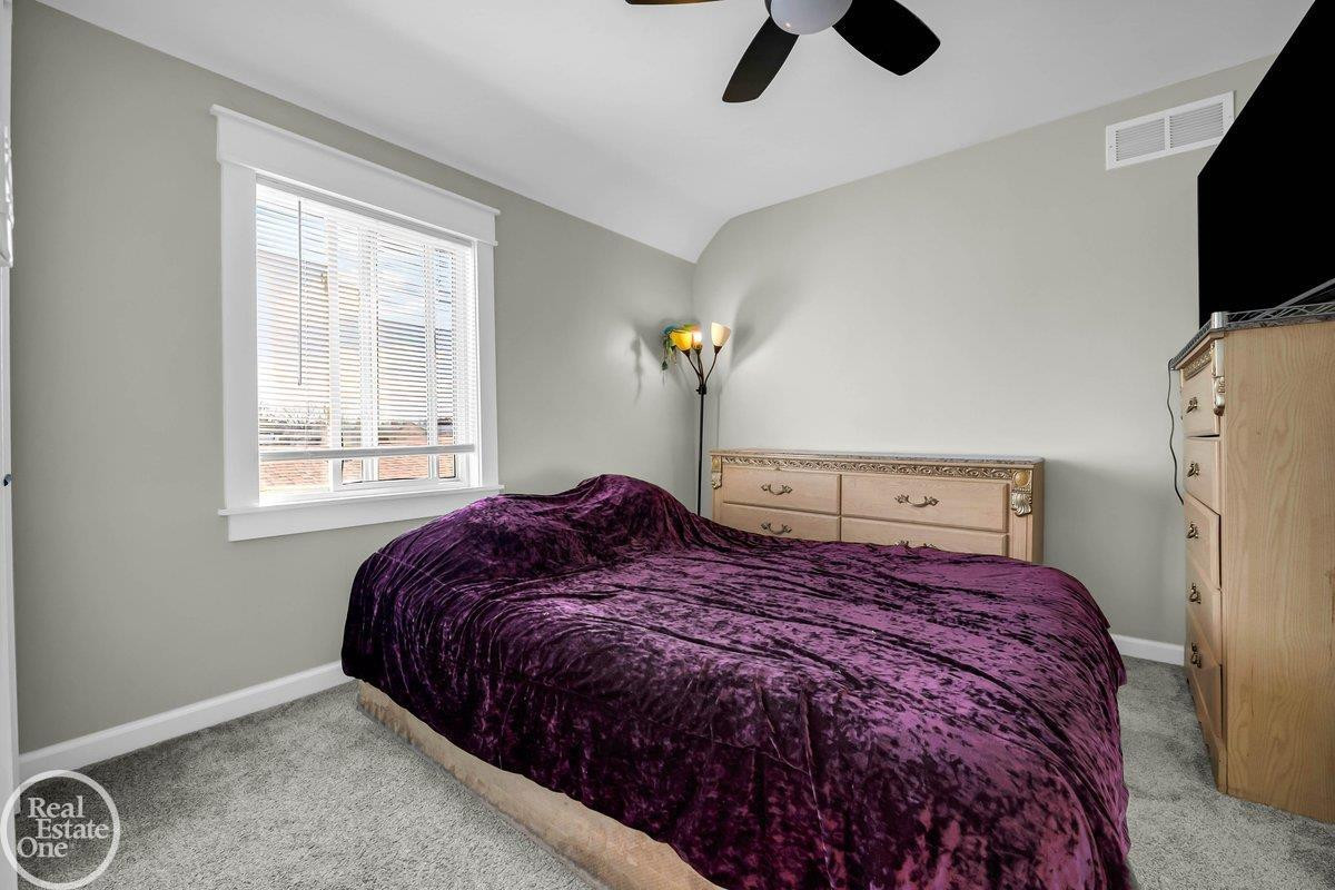 22816 Shakespeare Street, Eastpointe, MI 48021 — Photo 23