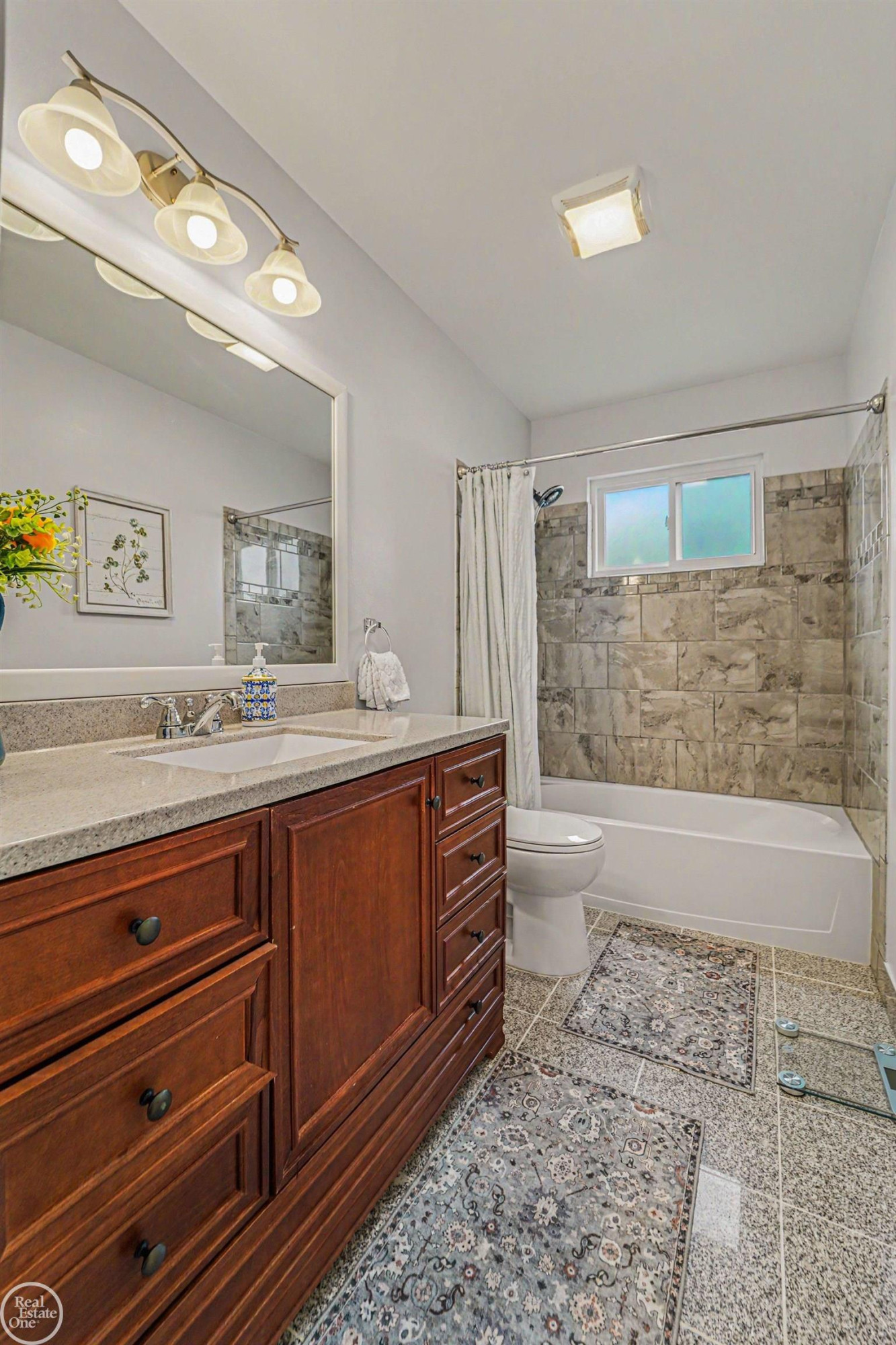 17652 Millstone Drive, Macomb, MI 48044 — Photo 12