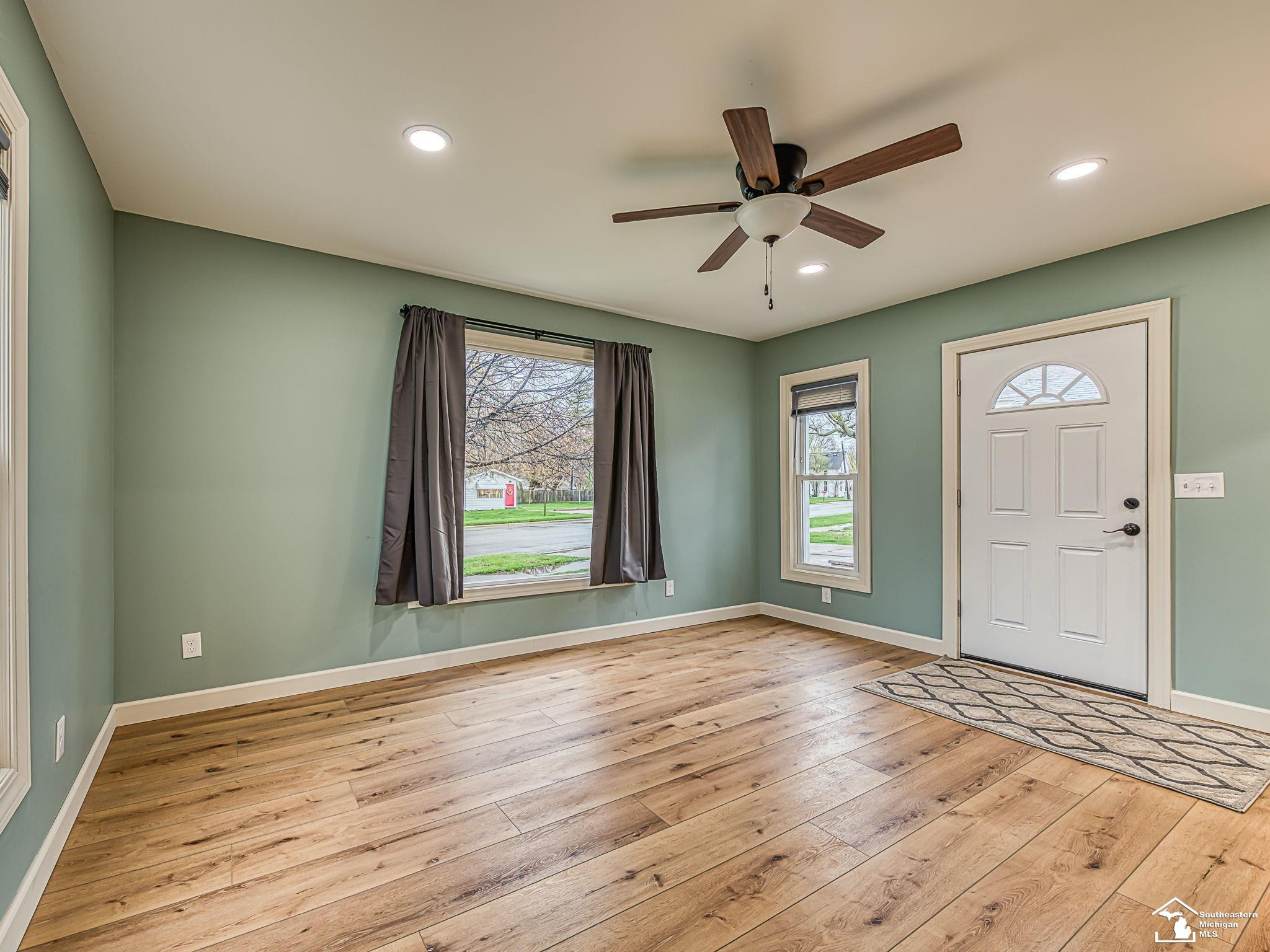 371 Washington Street, Dundee, MI 48131 — Photo 6