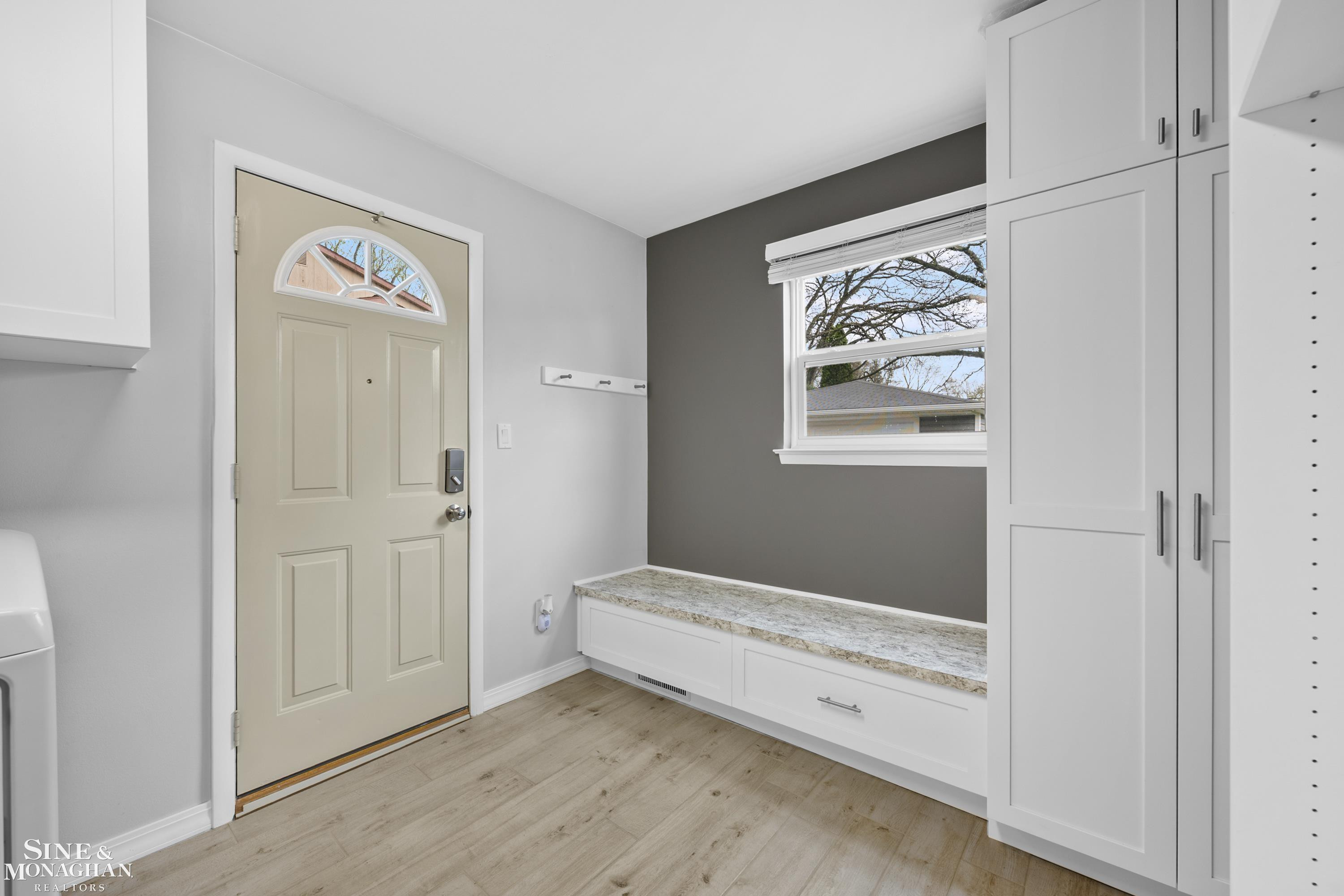 28008 Elba Street, Saint Clair Shores, MI 48081 — Photo 12
