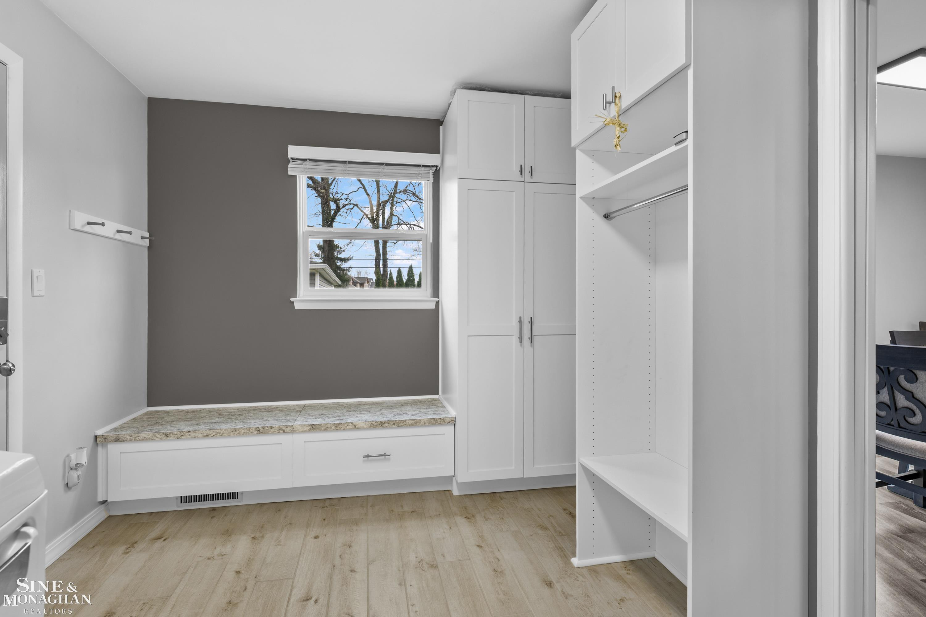 28008 Elba Street, Saint Clair Shores, MI 48081 — Photo 13