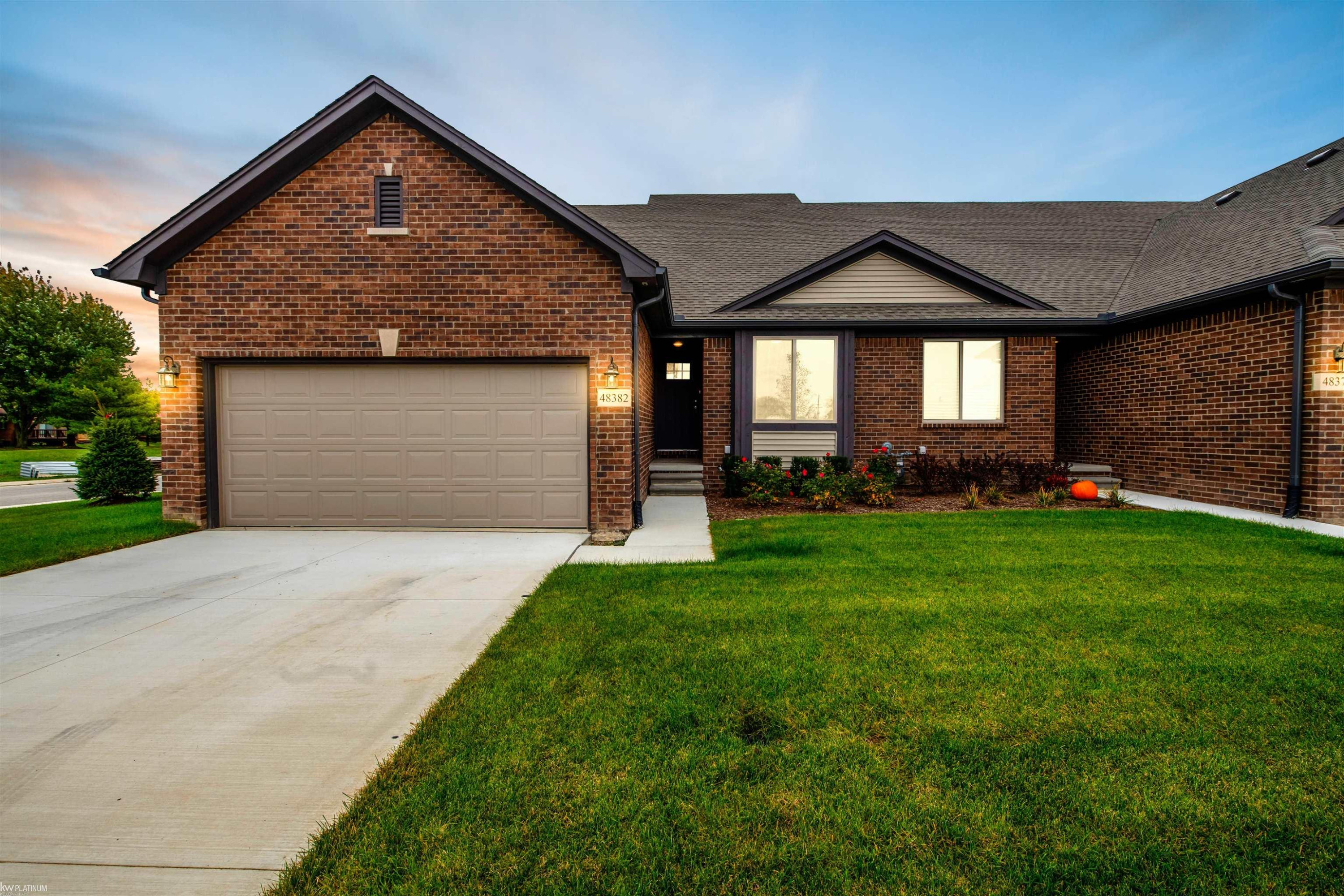 48382 Applegrove Lane, New Baltimore, MI — front exterior