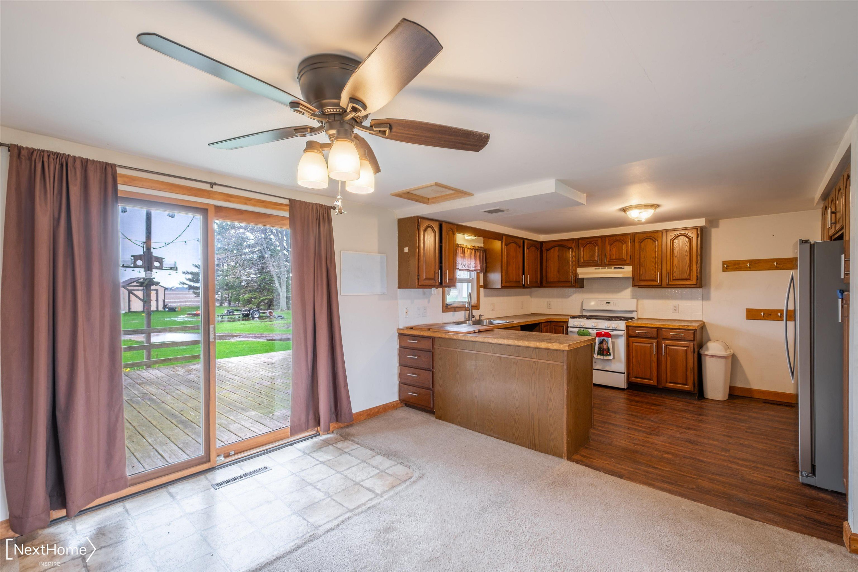 5821 E M 21 Road, Corunna, MI 48817 — Photo 9