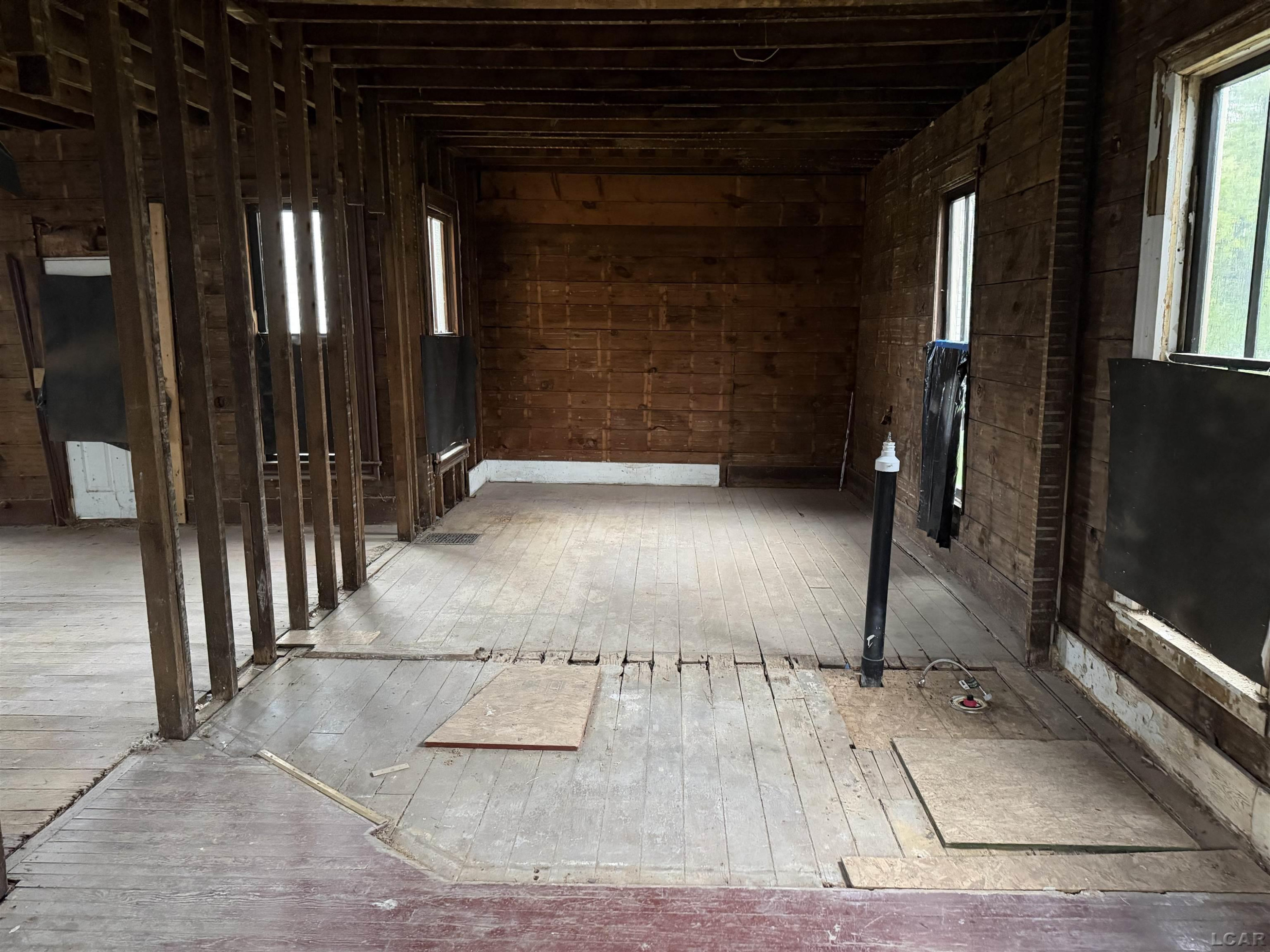 143 Lafayette Street, Hudson, MI 49247 — Photo 11