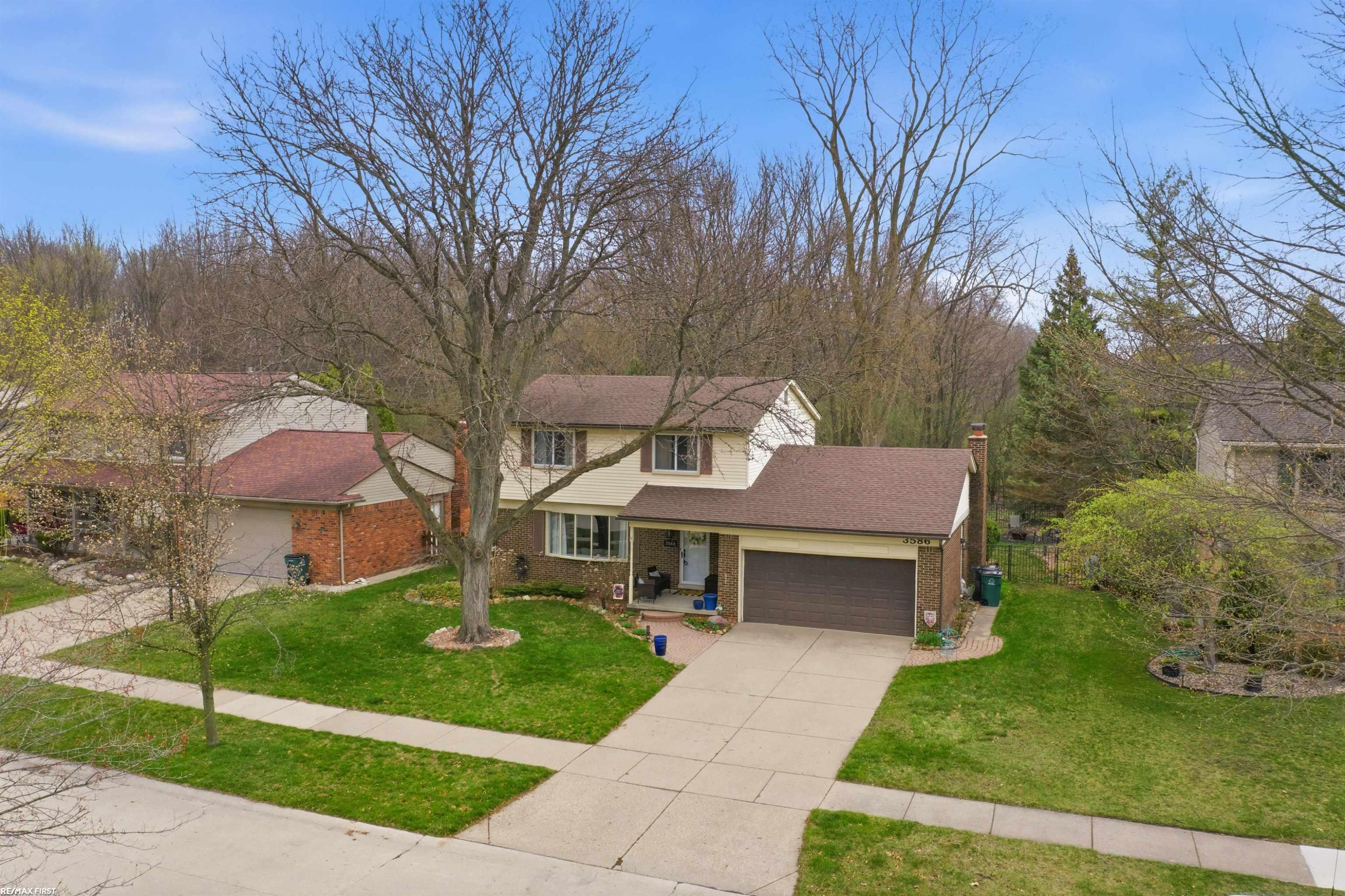 3586 Kings Point Drive, Troy, MI 48083 — Photo 45