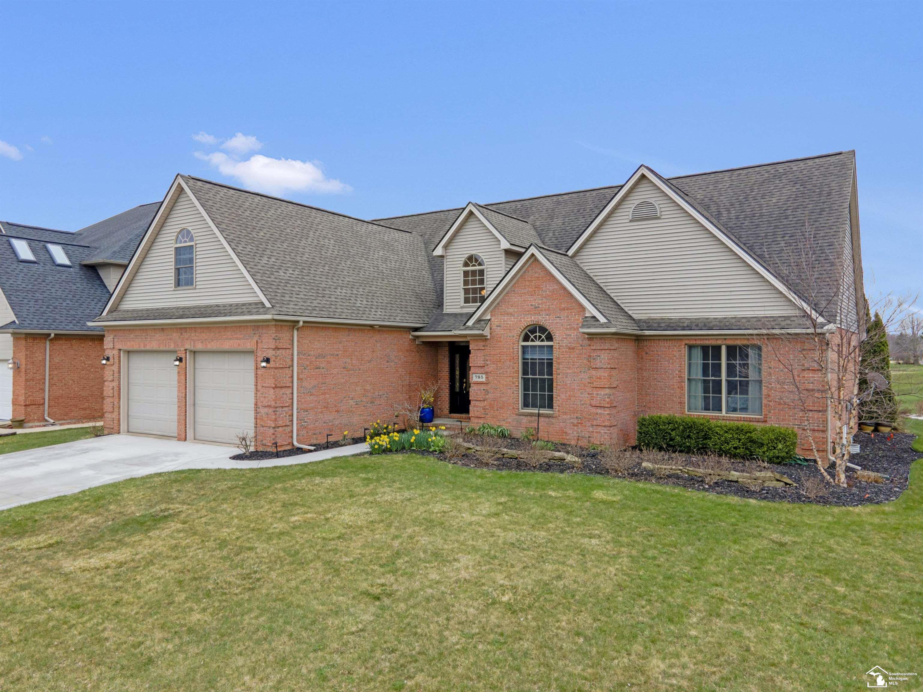 785 Saint James Park Avenue, Monroe, MI 48161 — Photo 2