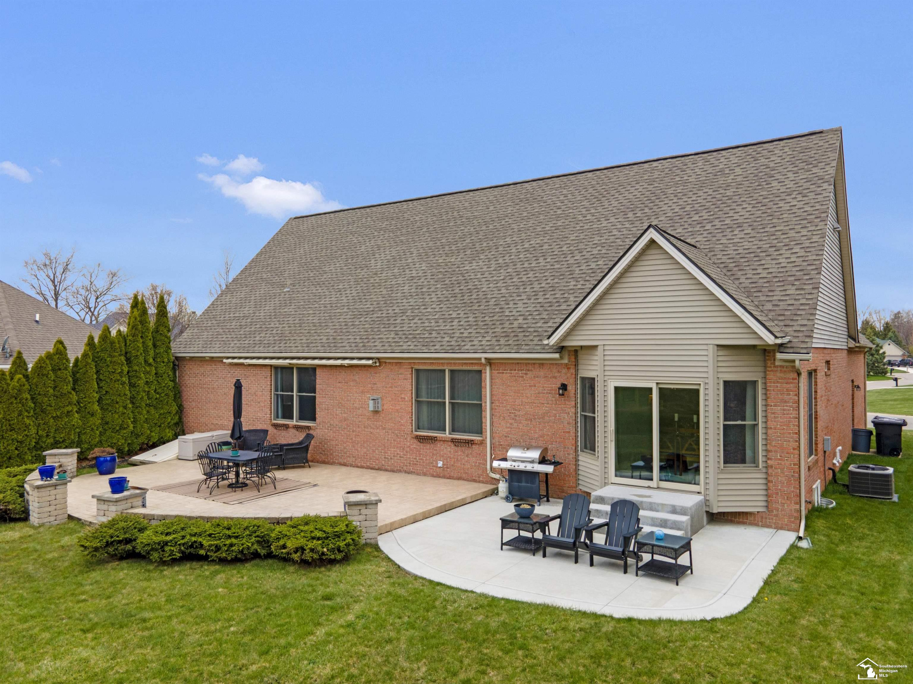 785 Saint James Park Avenue, Monroe, MI 48161 — Photo 47