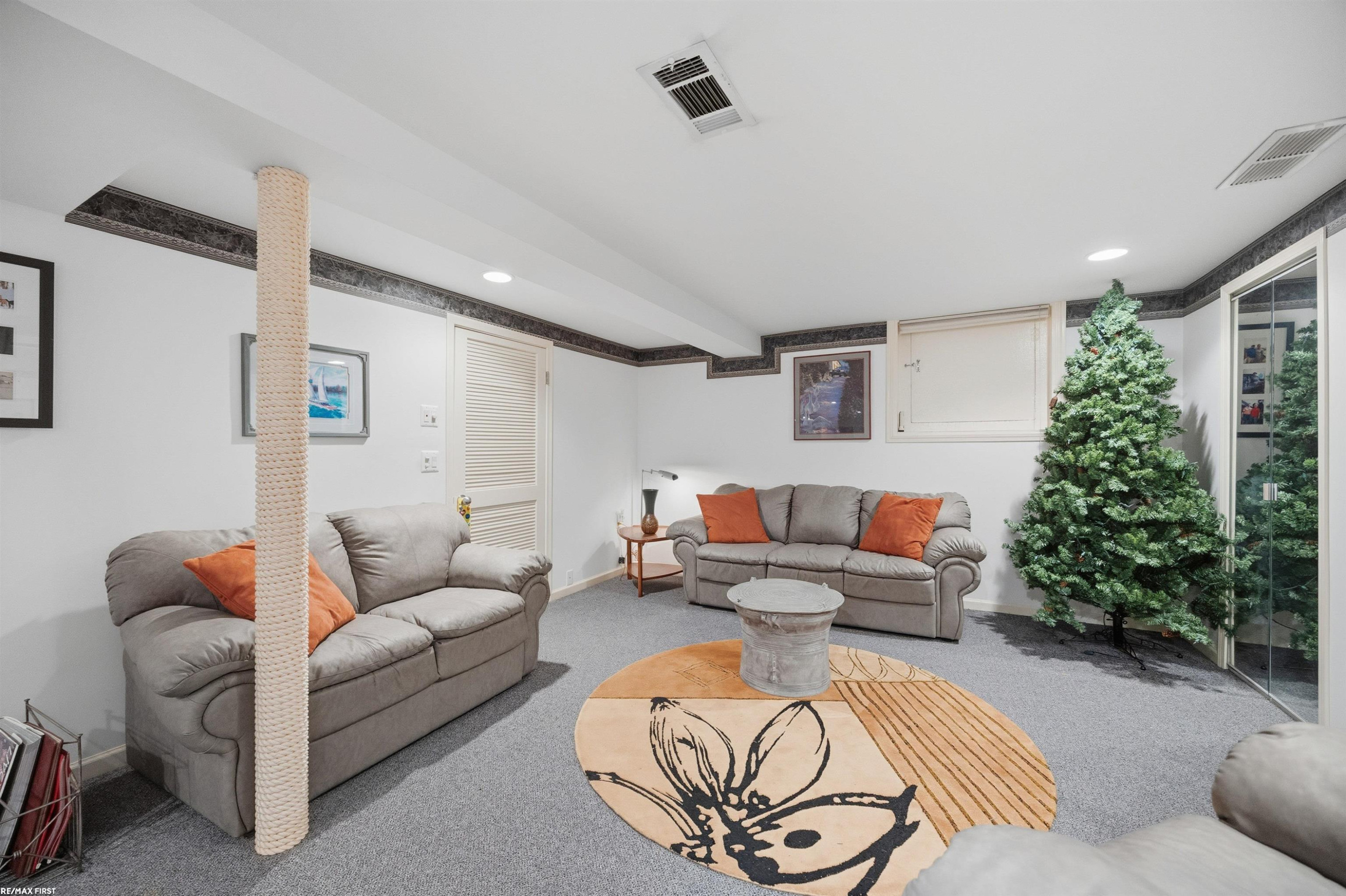 38151 SEAWAY Court, MI — Photo 22
