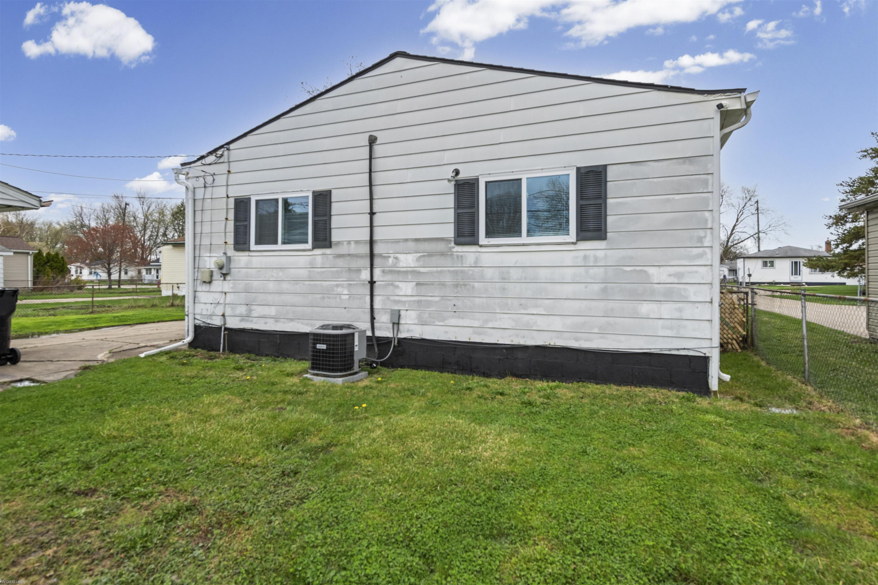 26637 Wenfield Street, Roseville, MI 48066 — Photo 21