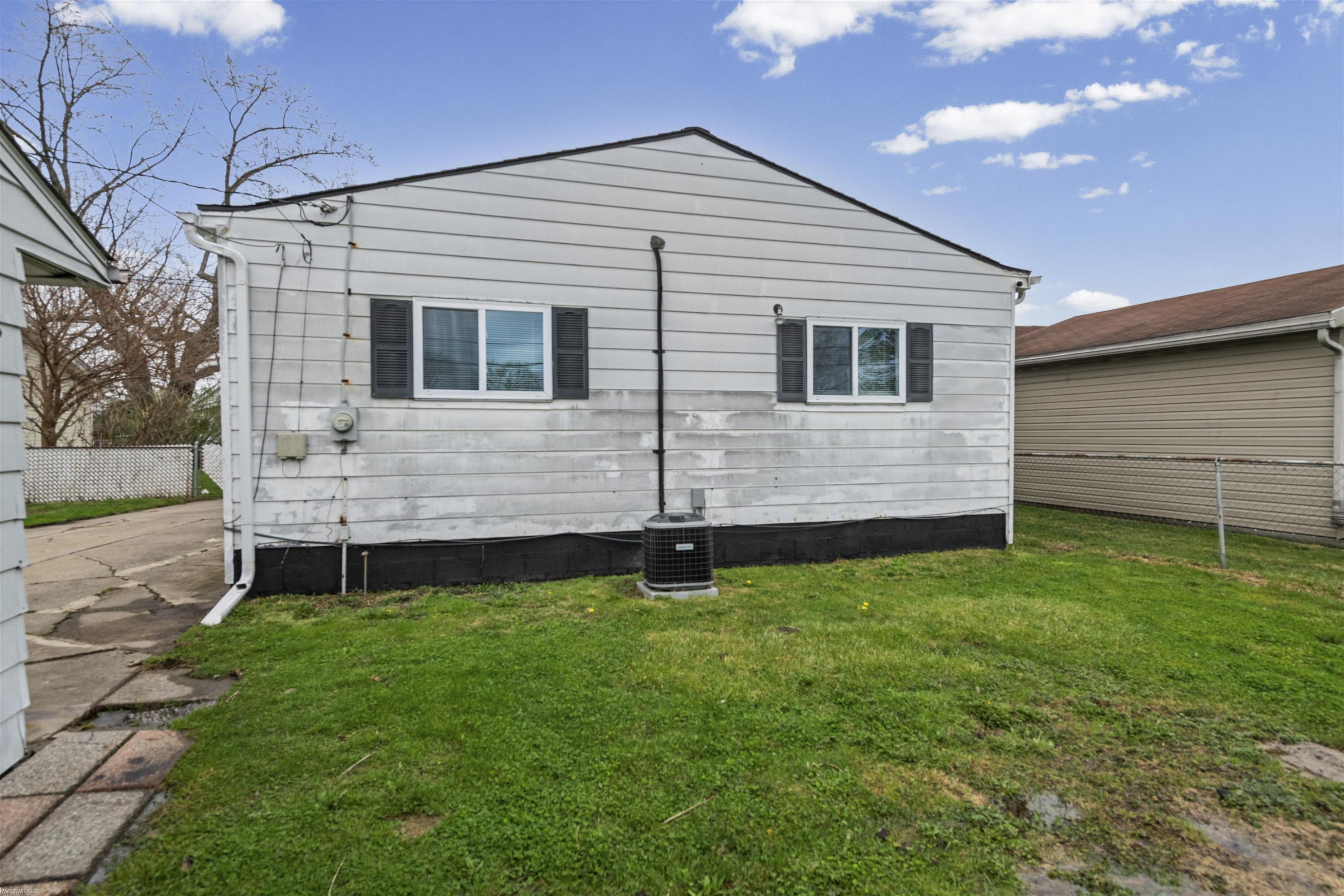 26637 Wenfield Street, Roseville, MI 48066 — Photo 23