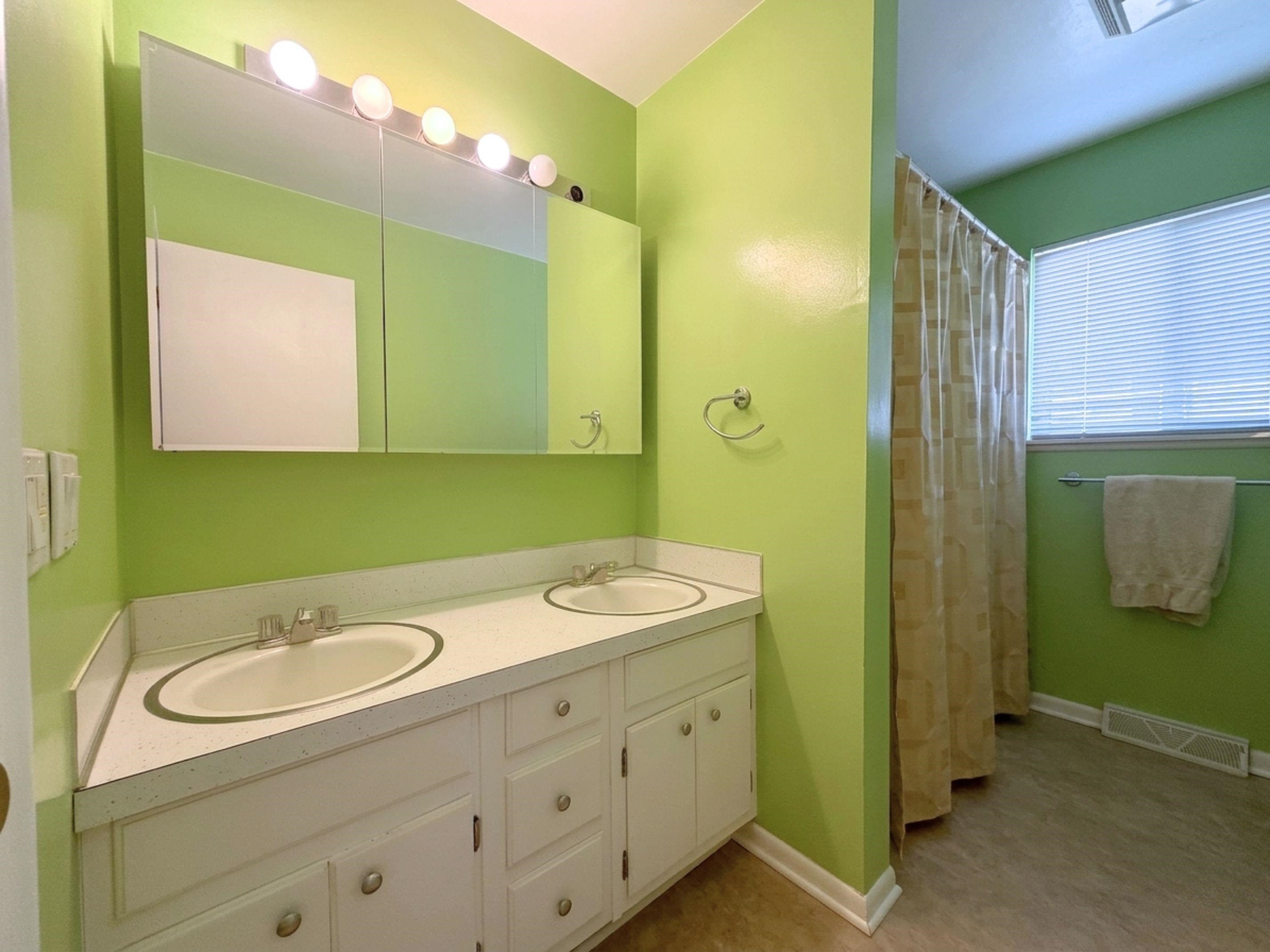 11489 Colonial Woods Drive, Clio, MI 48420 — Photo 24