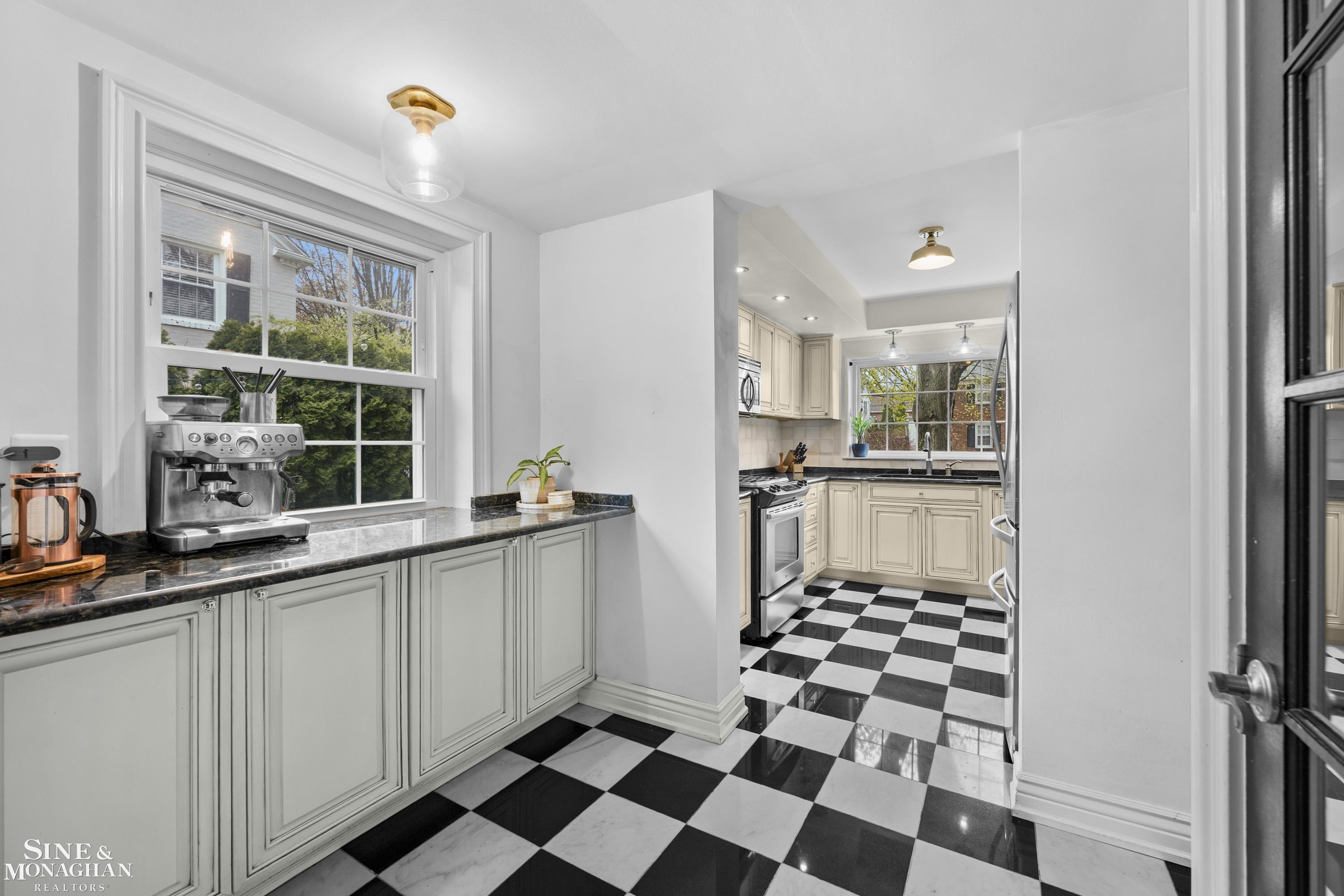 1101 Grayton Street, Grosse Pointe Park, MI 48230 — Photo 22