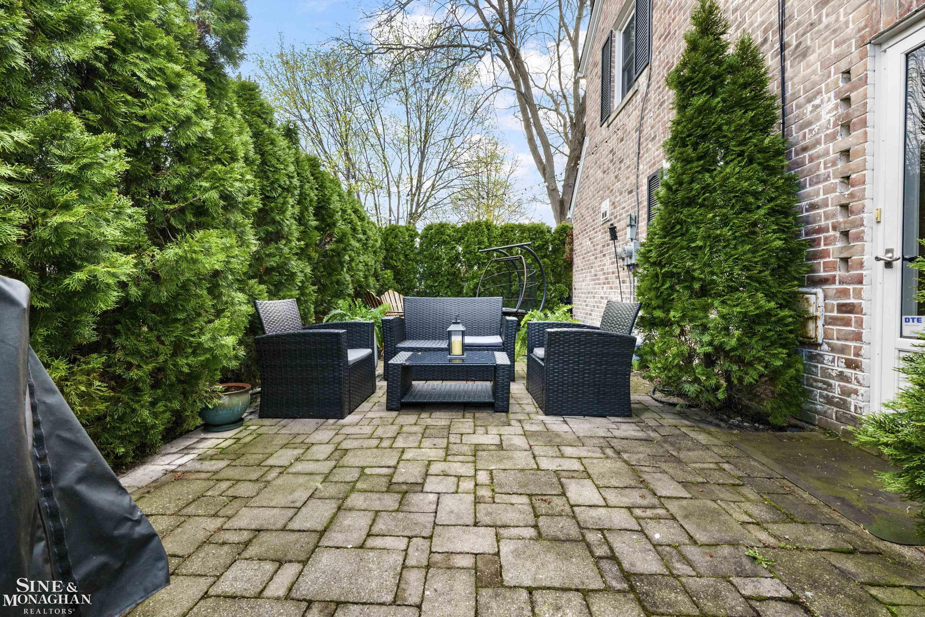 1101 Grayton Street, Grosse Pointe Park, MI 48230 — Photo 48