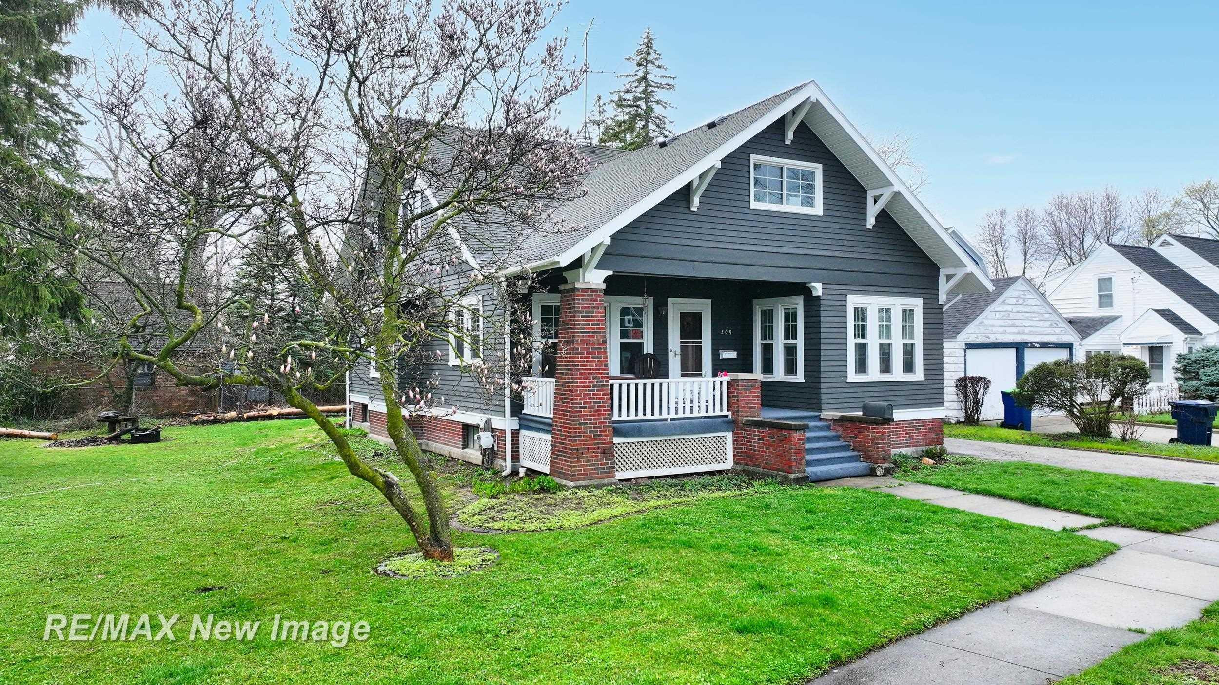 509 Hill Street, Bay City, MI 48708 — Photo 2