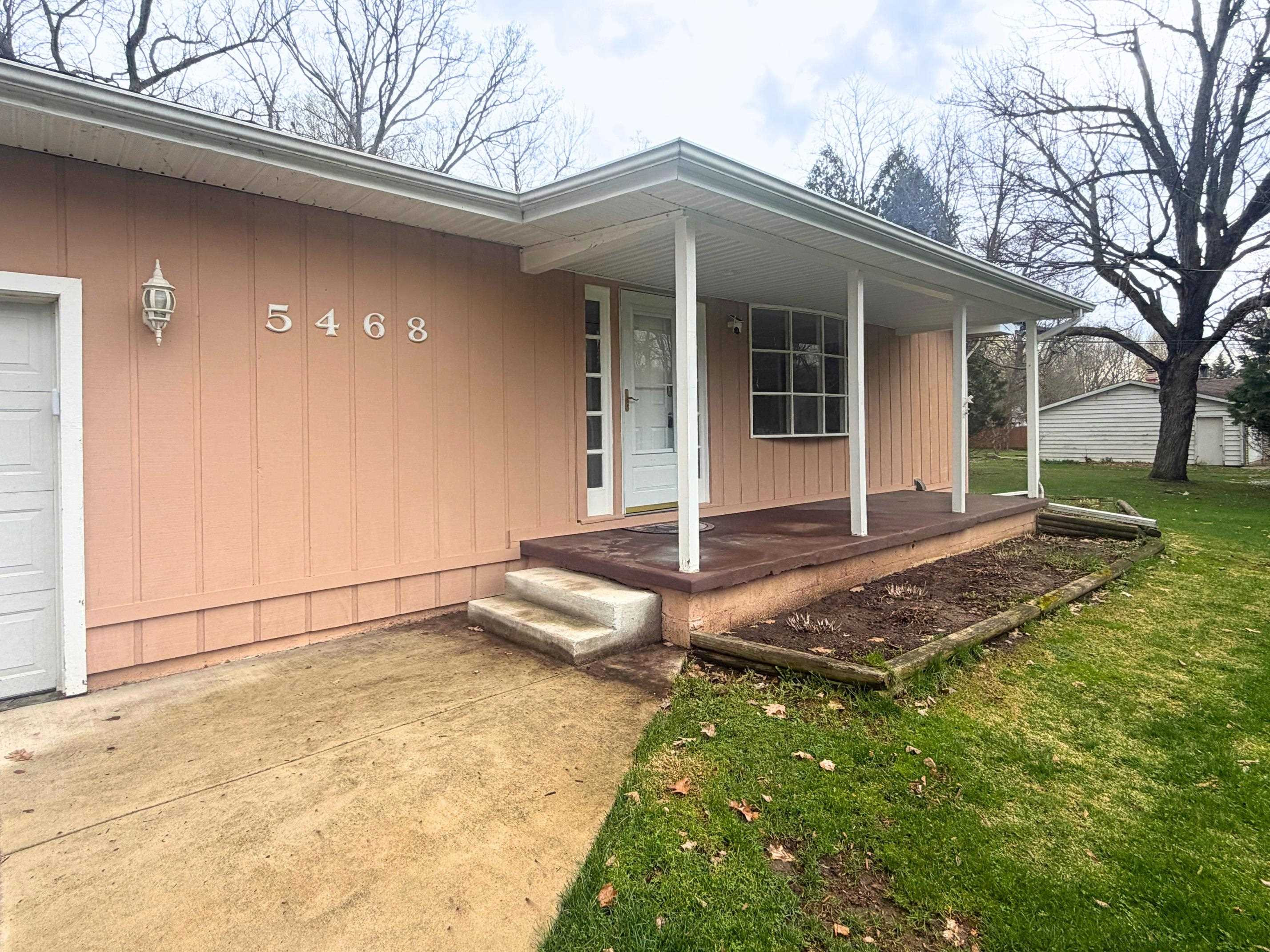 5468 Hubbard Drive, Flint, MI 48506 — Photo 2