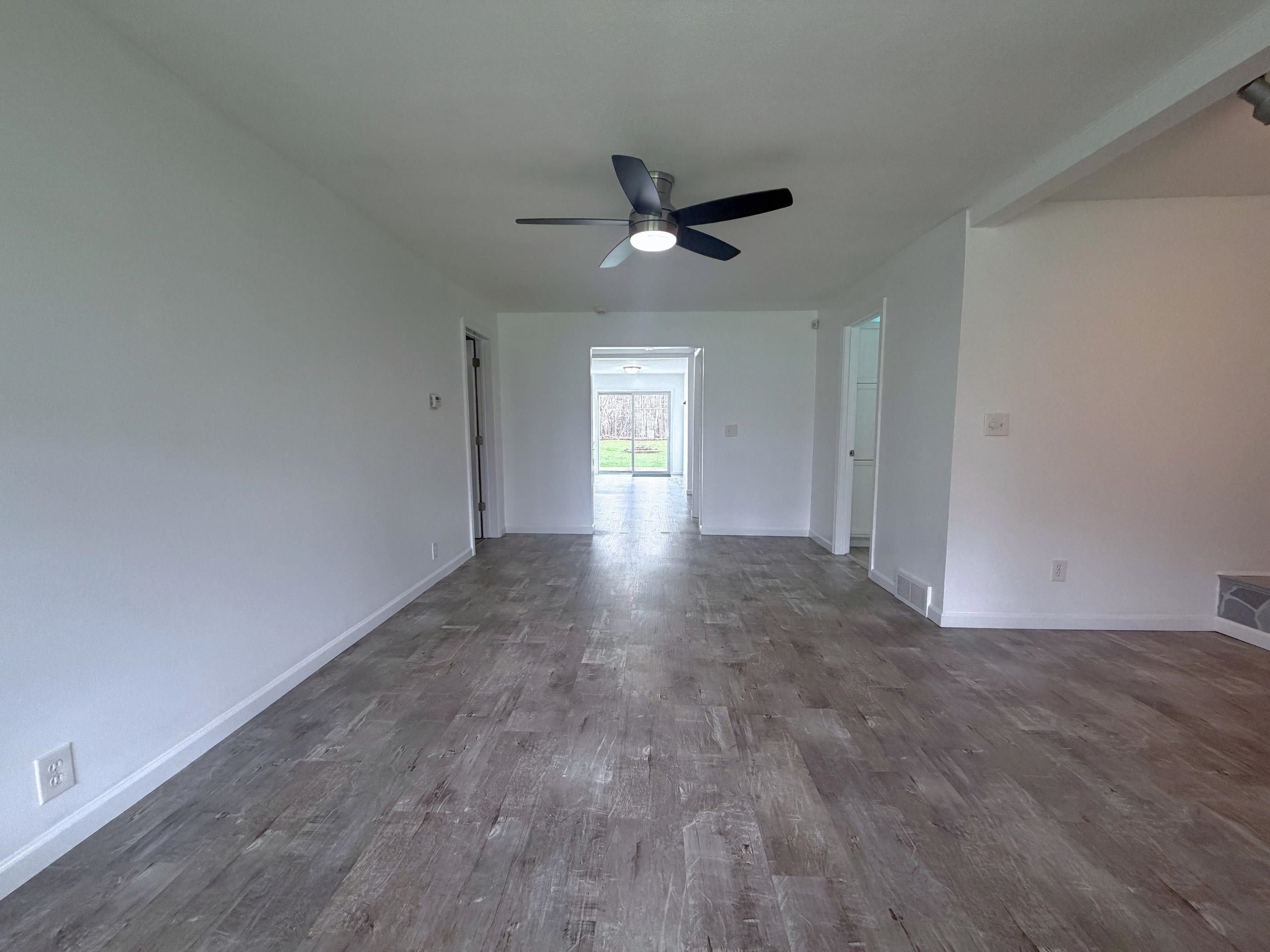 5468 Hubbard Drive, Flint, MI 48506 — Photo 7