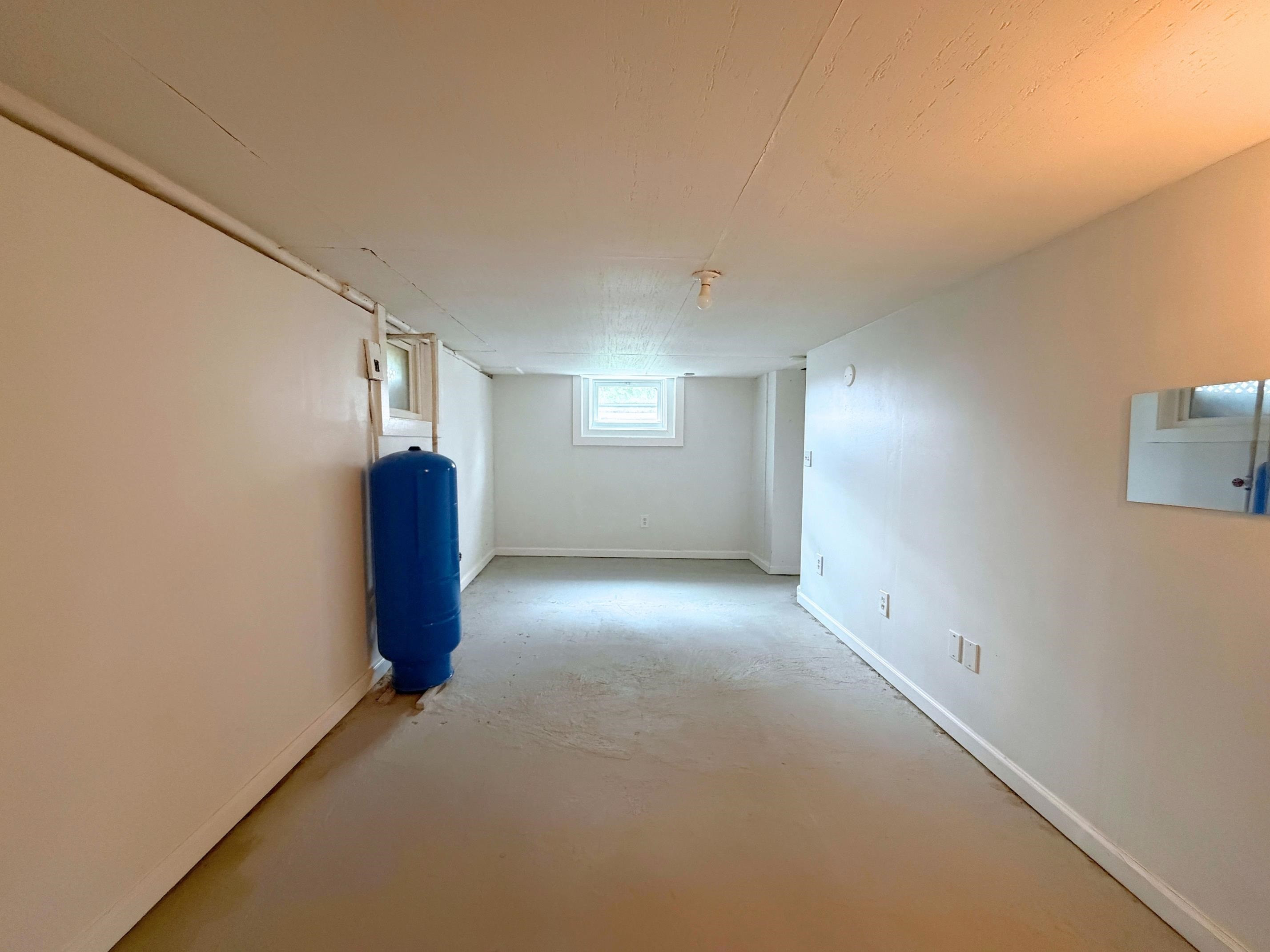 5468 Hubbard Drive, Flint, MI 48506 — Photo 35