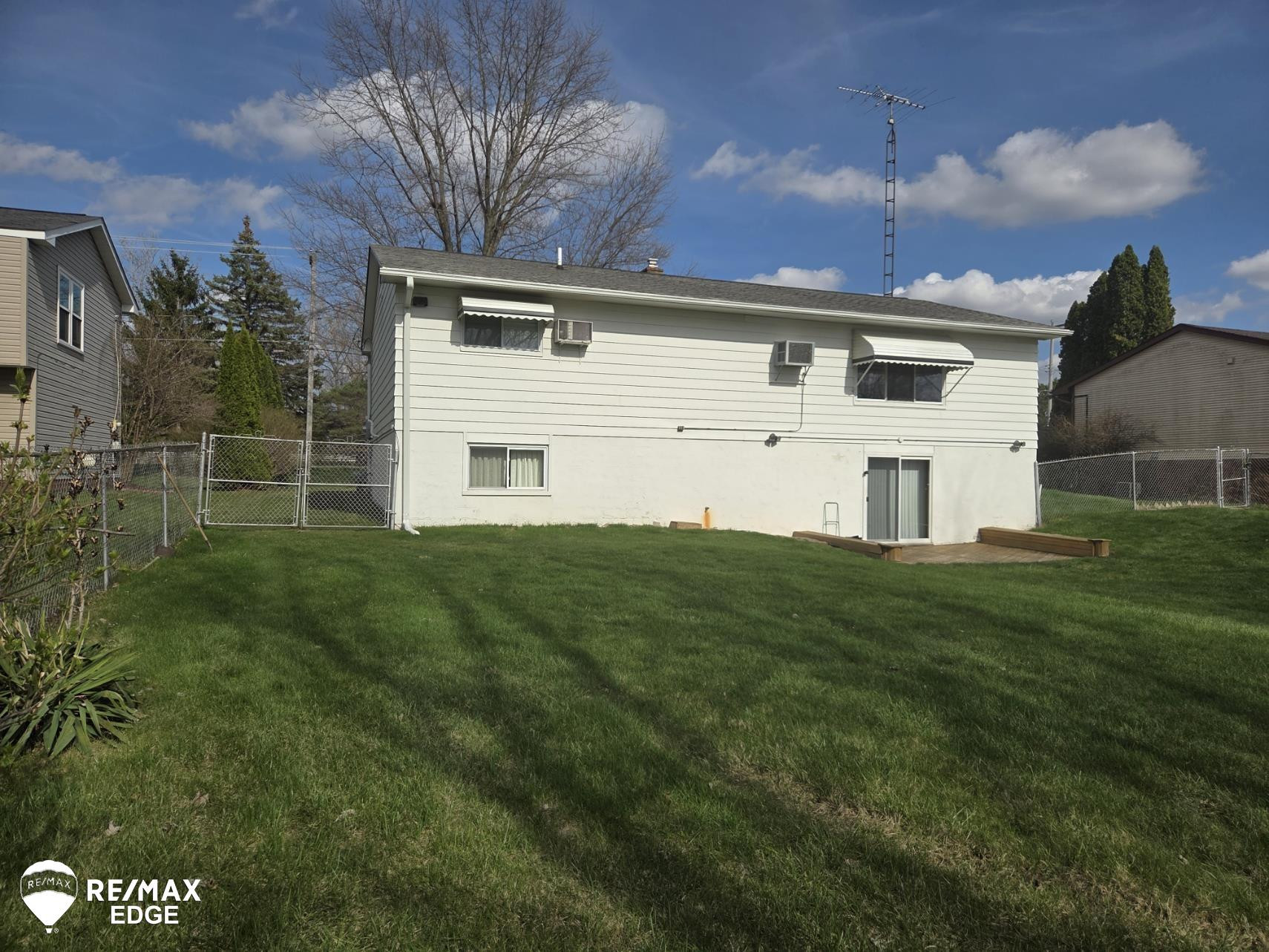 14020 North Road, Fenton, MI 48430 — Photo 34