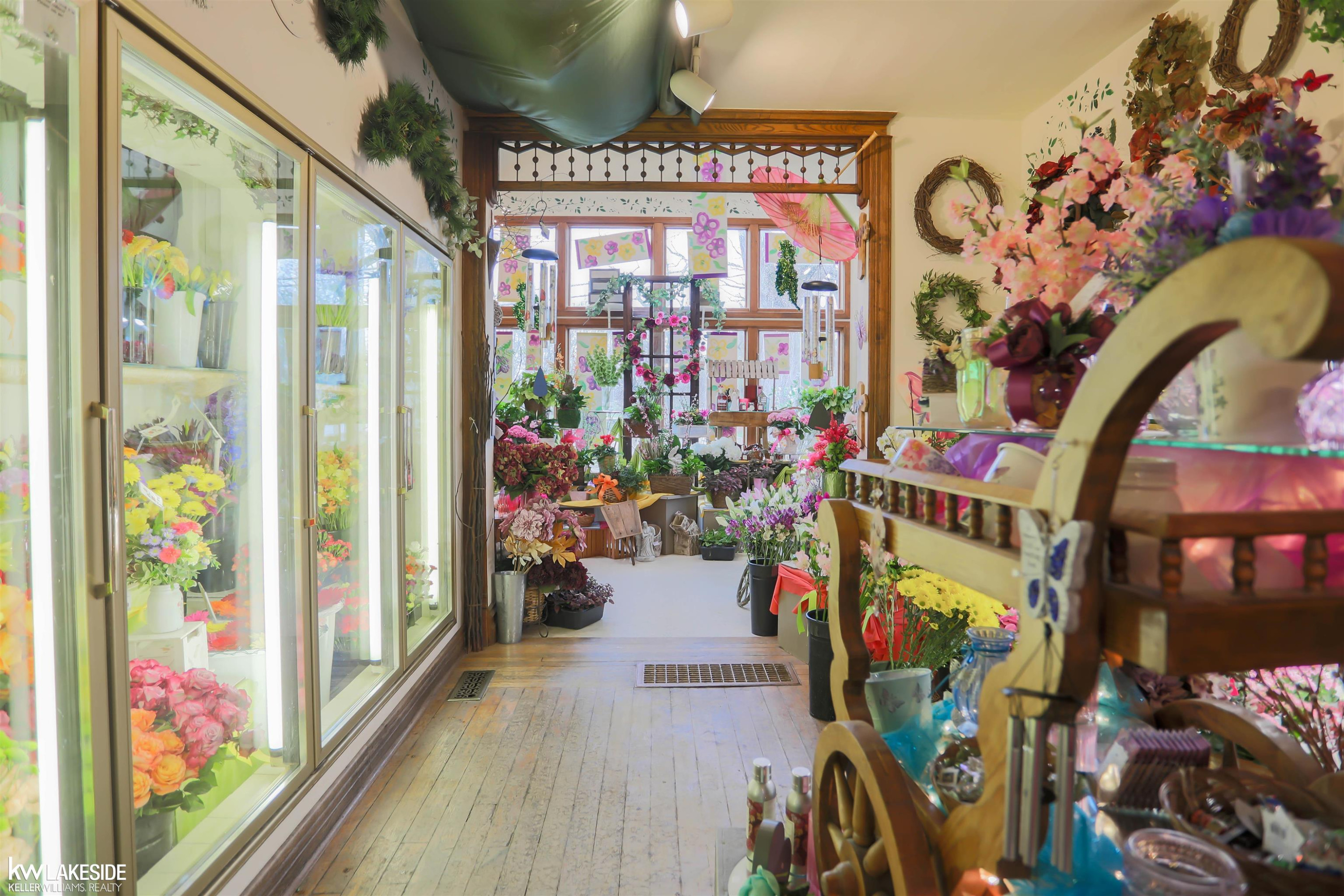 305 S Main Street, MI 48065 — Photo 18