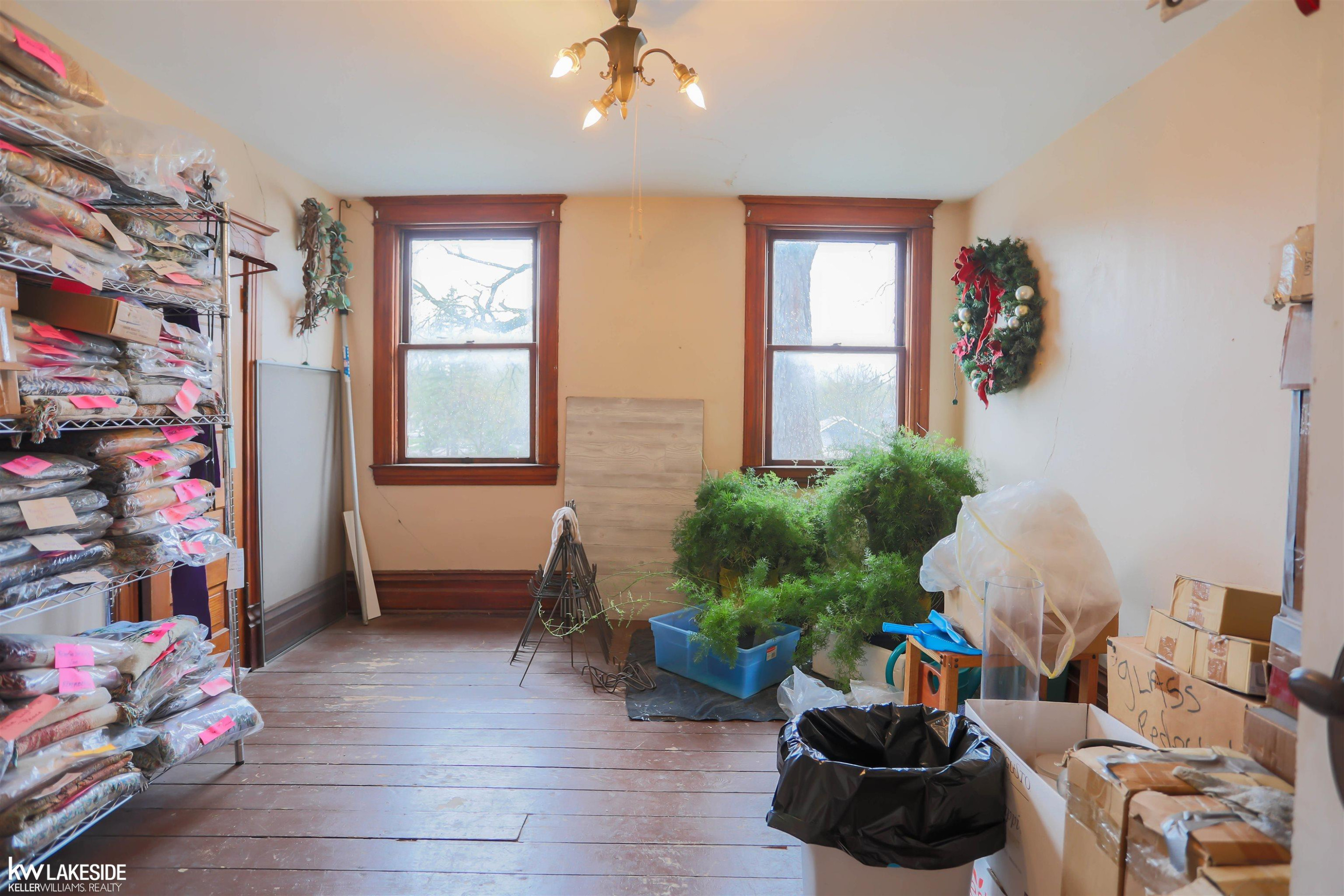 305 S Main Street, MI 48065 — Photo 35