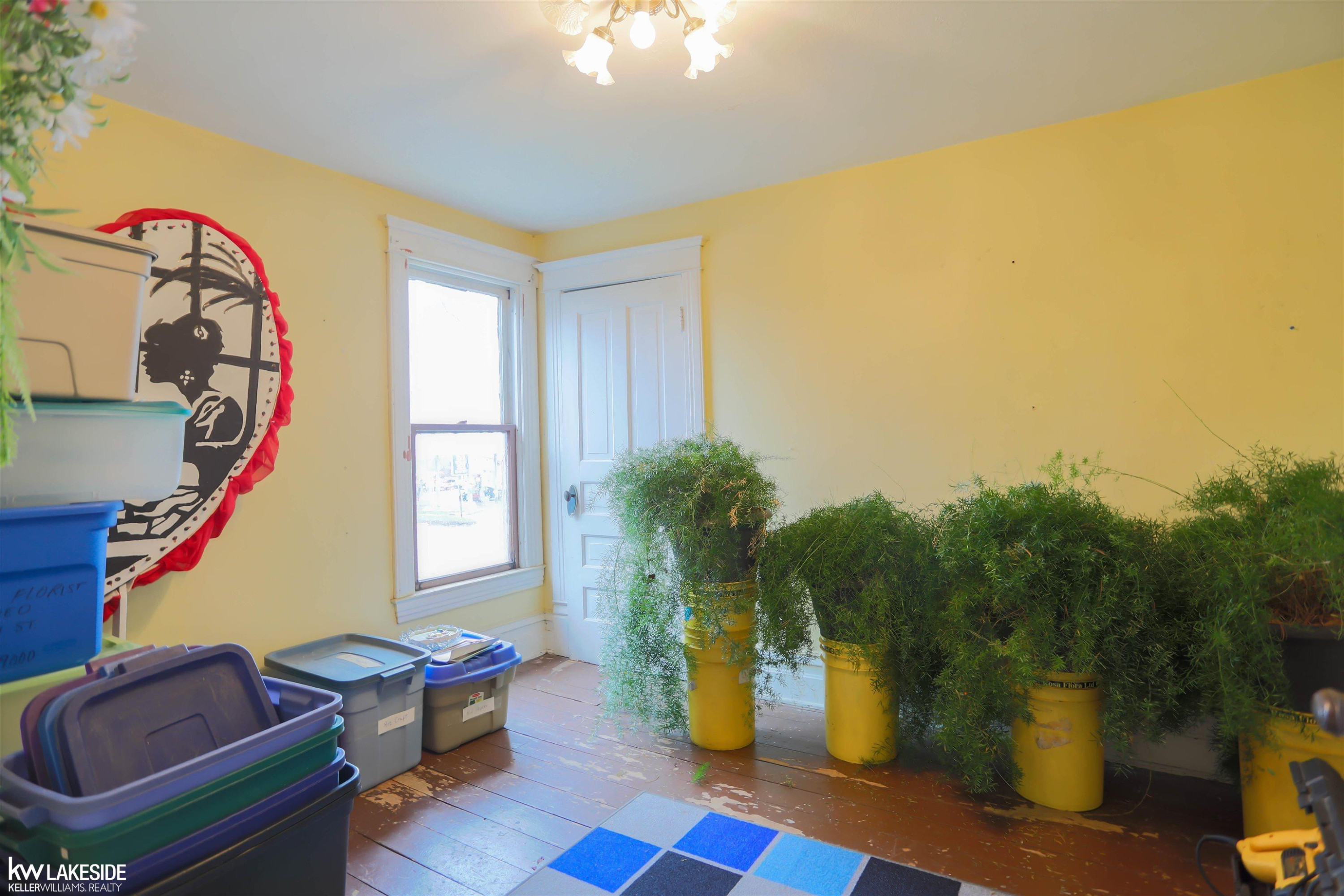 305 S Main Street, MI 48065 — Photo 36