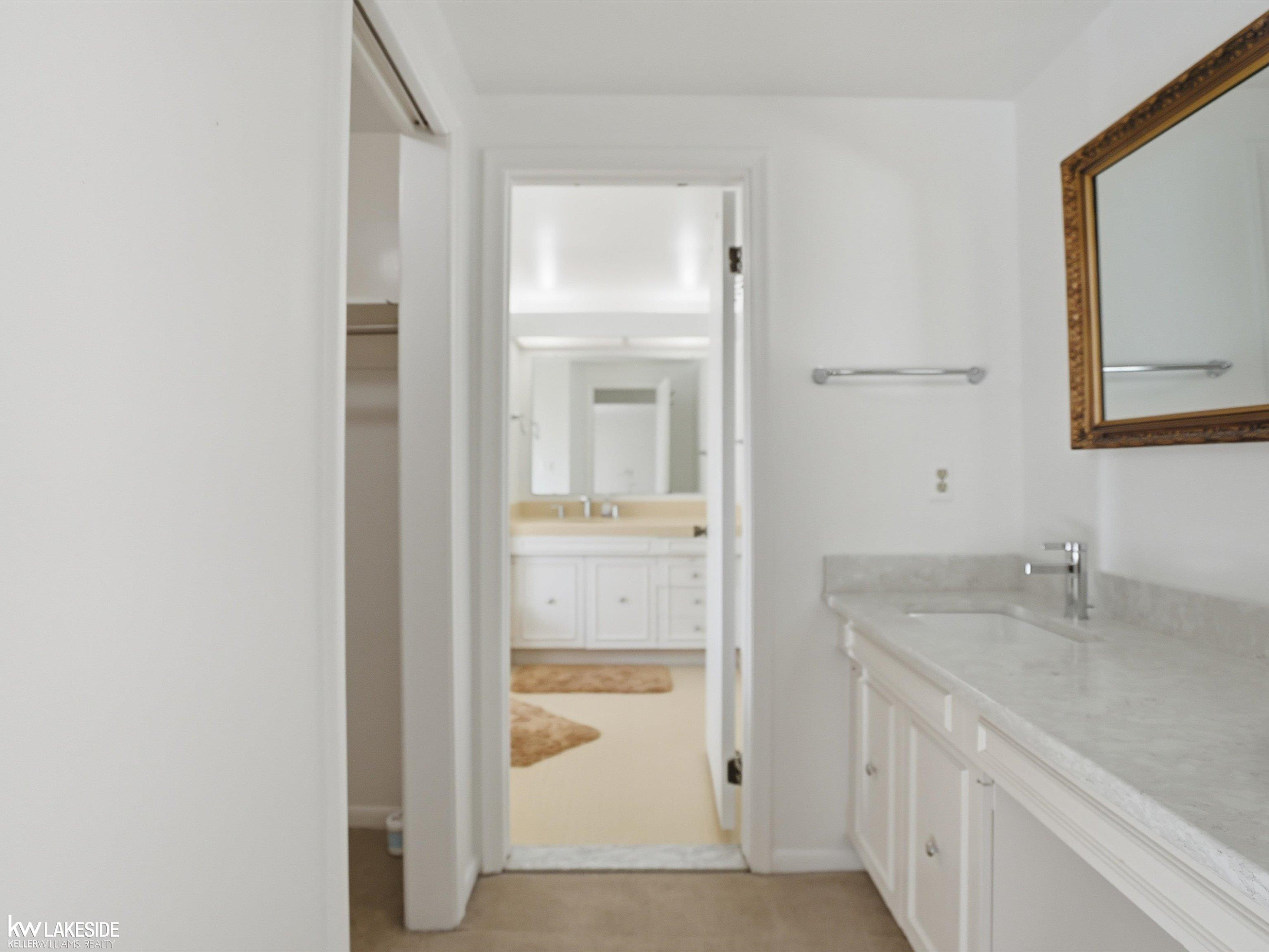 7134 BRIDGE Way, West Bloomfield, MI — Photo 18