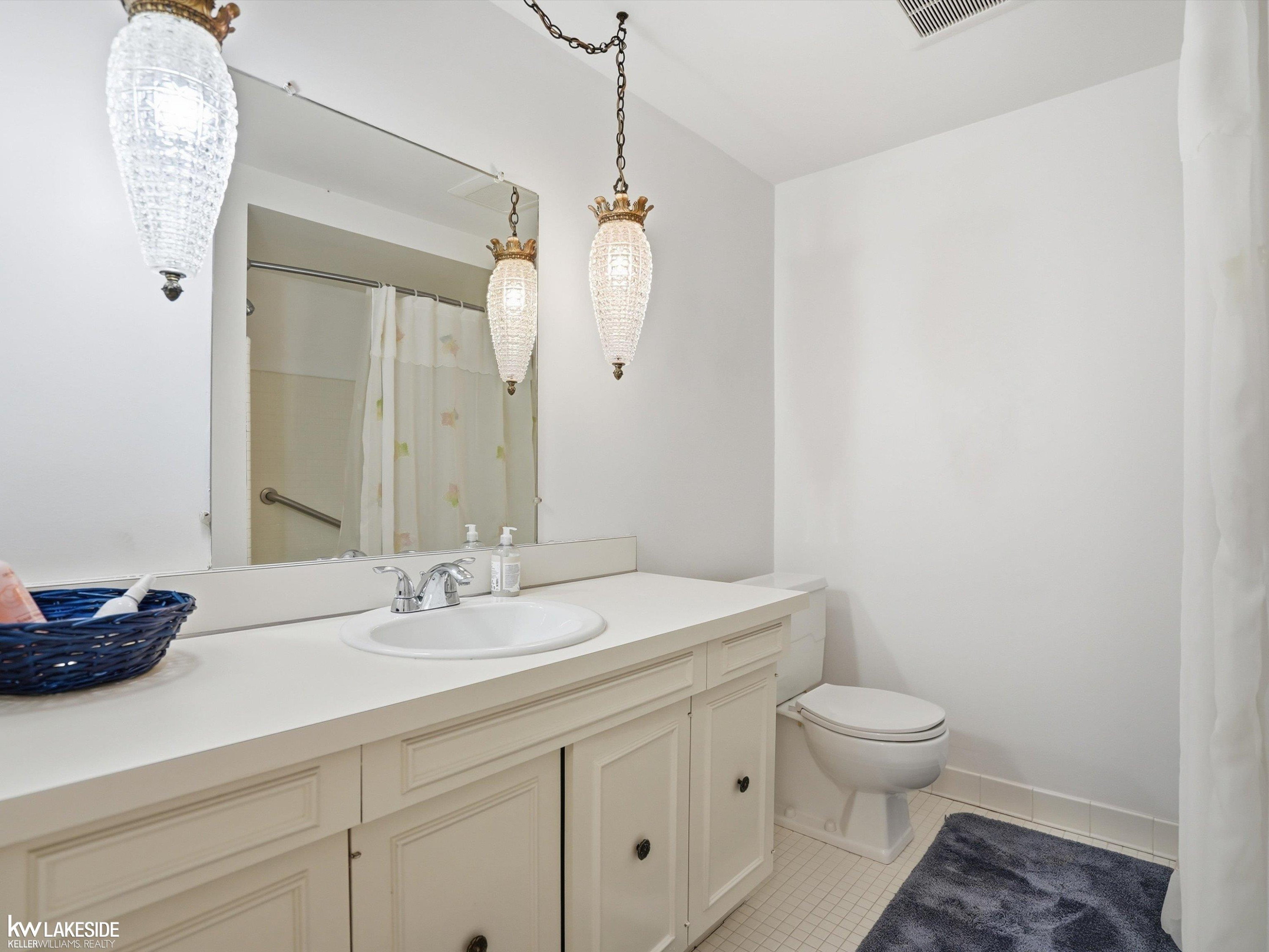 7134 BRIDGE Way, West Bloomfield, MI — Photo 22