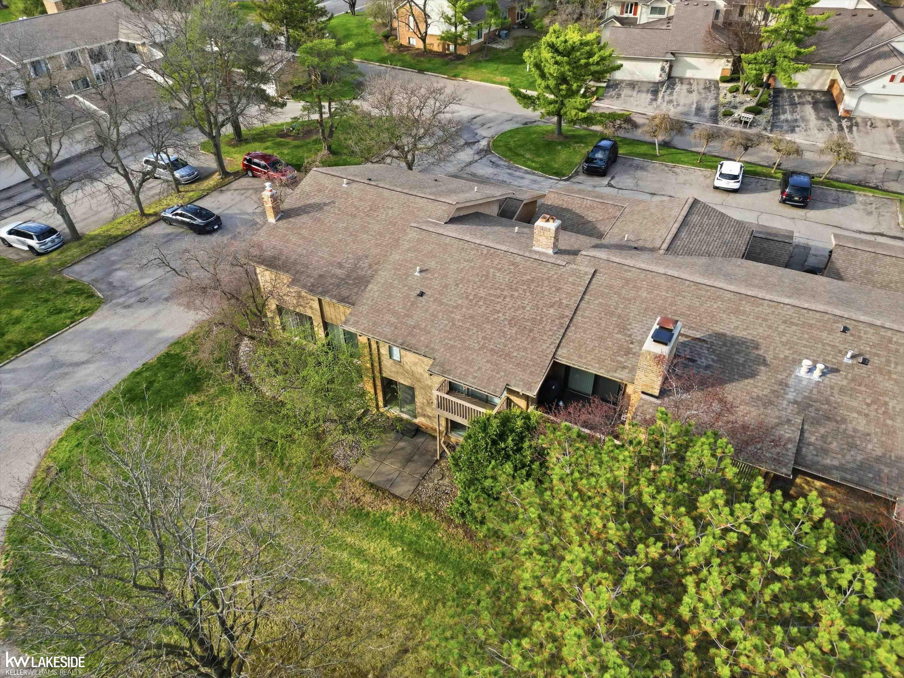 7134 BRIDGE Way, West Bloomfield, MI — Photo 31