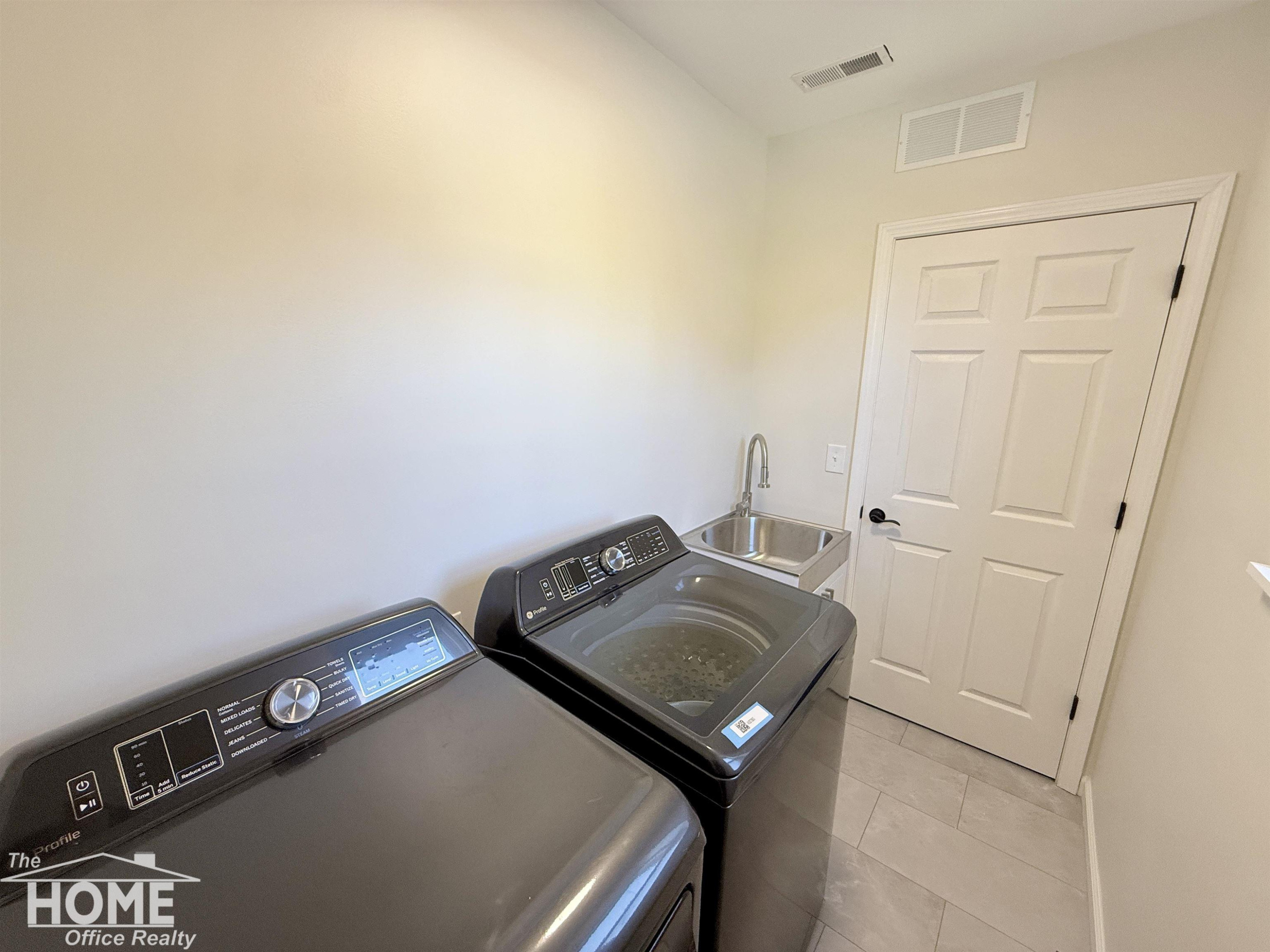 1046 S Pearce Street, Owosso, MI 48867 — Photo 15
