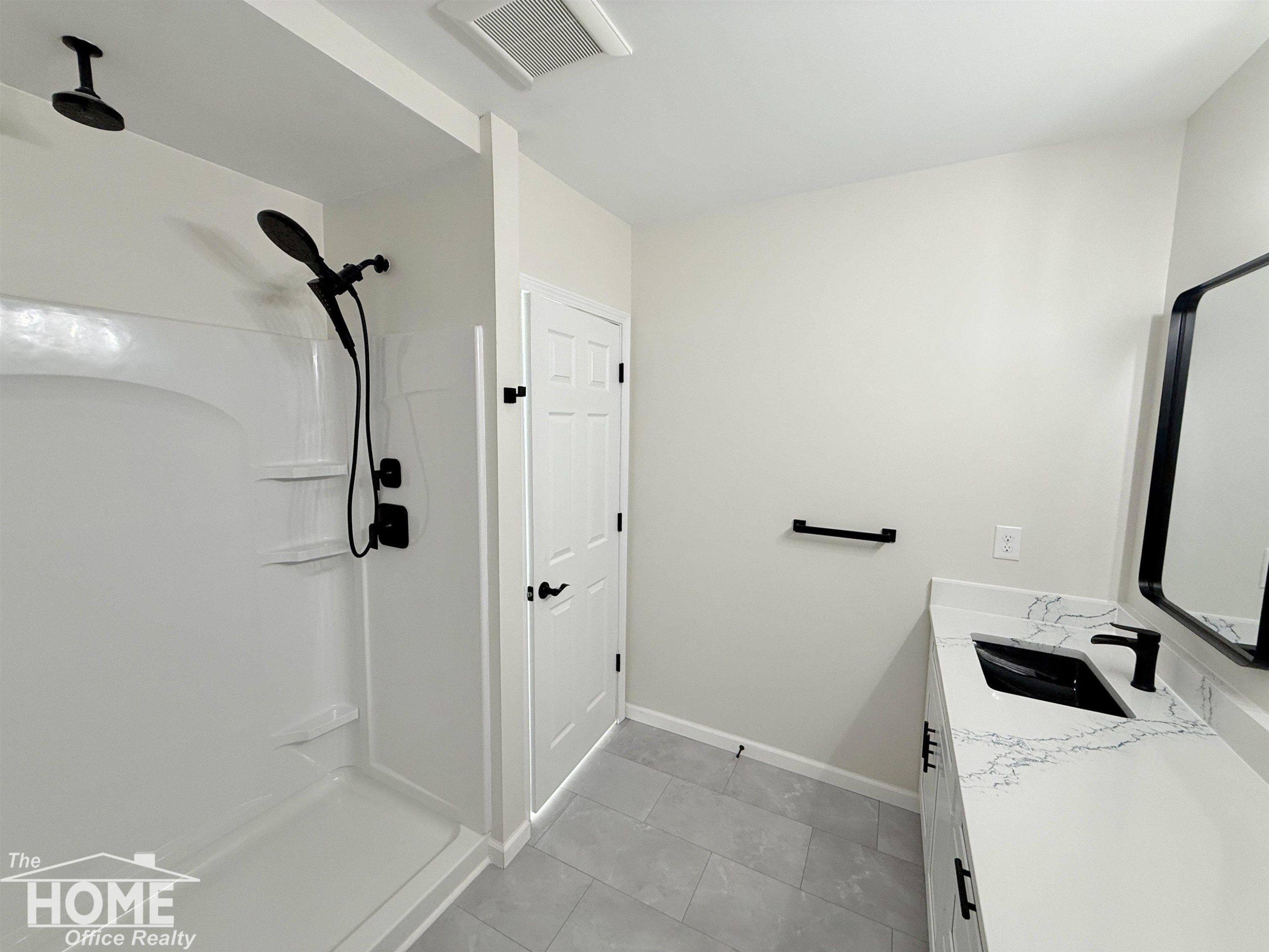 1046 S Pearce Street, Owosso, MI 48867 — Photo 24