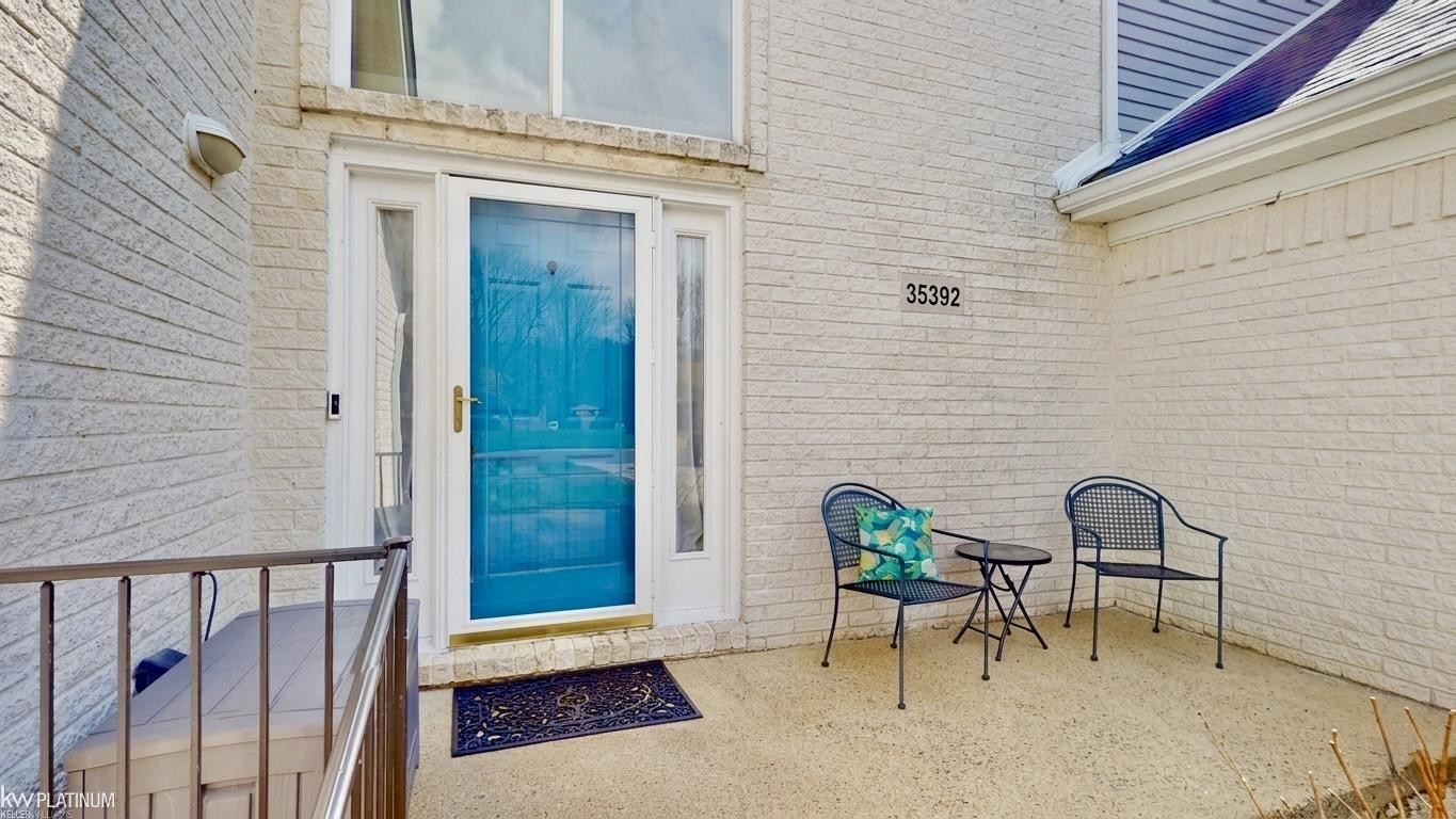 35392 St Clair Drive, New Baltimore, MI 48047 — Photo 2