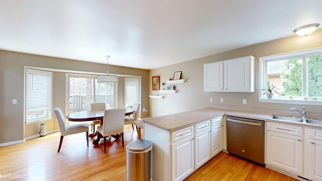 35392 St Clair Drive, New Baltimore, MI 48047 — Photo 16