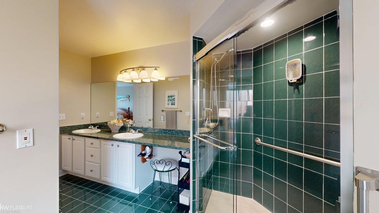 35392 St Clair Drive, New Baltimore, MI 48047 — Photo 24
