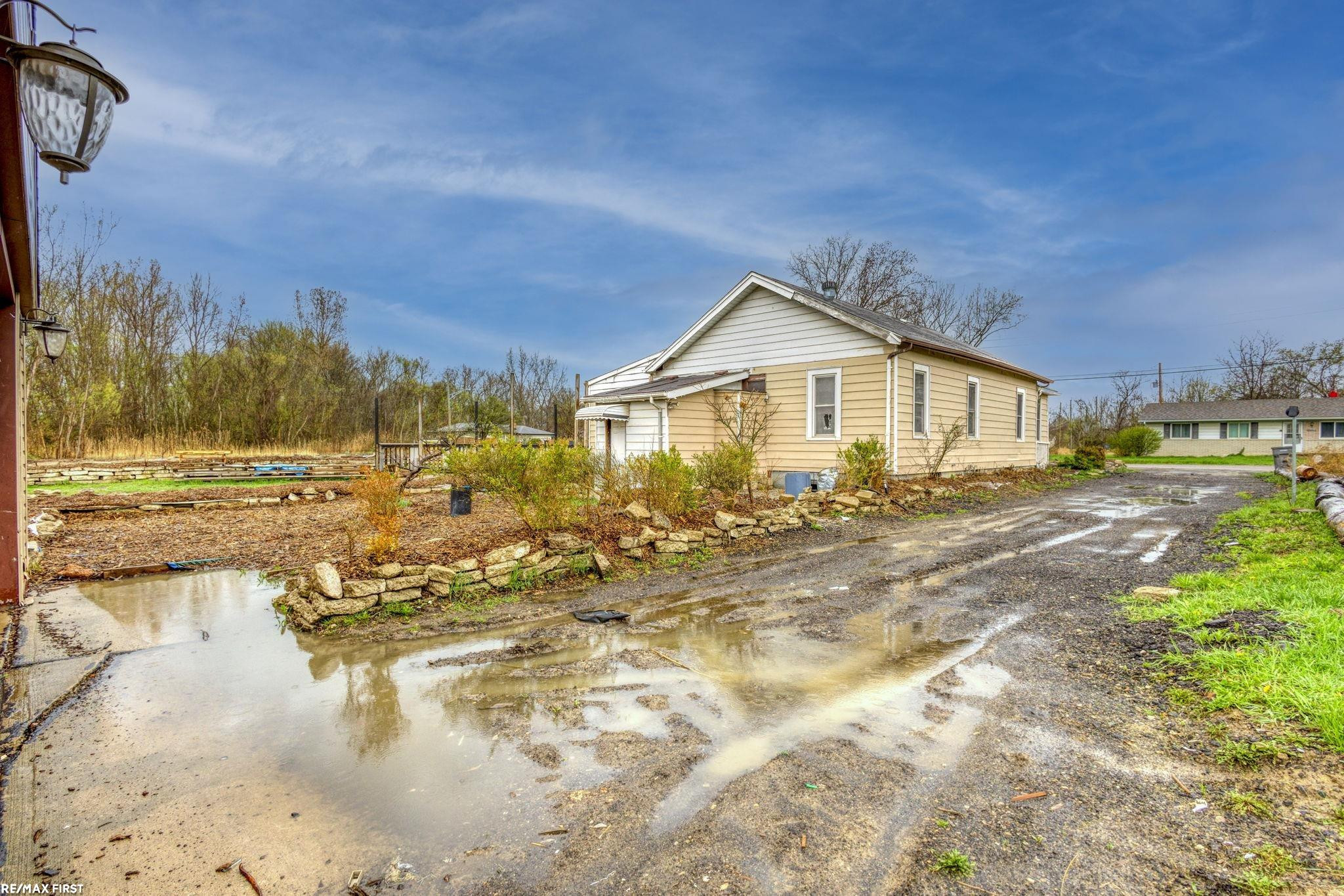 42550 La Croix St Street, Clinton Twp, MI 48036 — Photo 4
