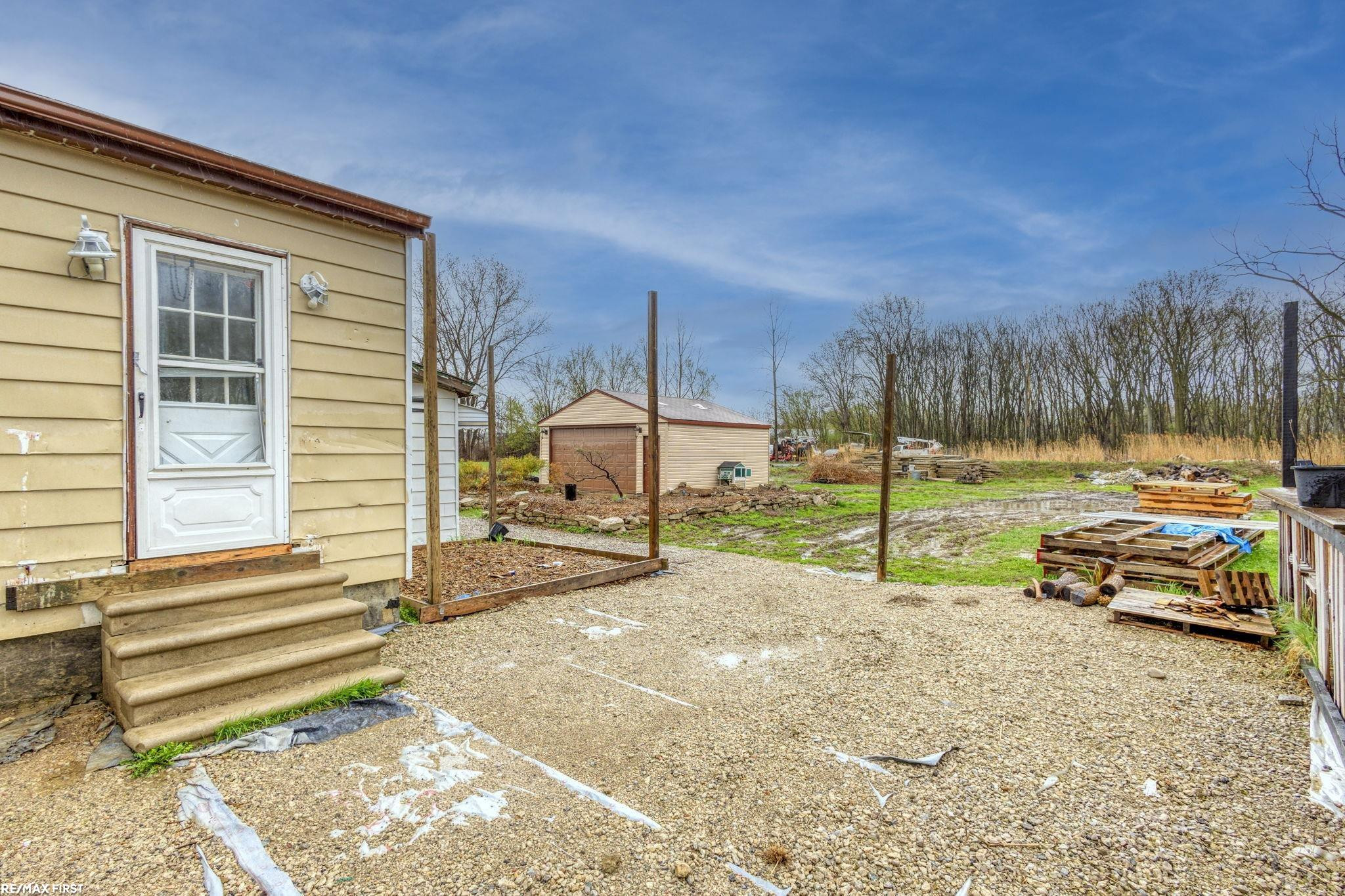 42550 La Croix St Street, Clinton Twp, MI 48036 — Photo 6