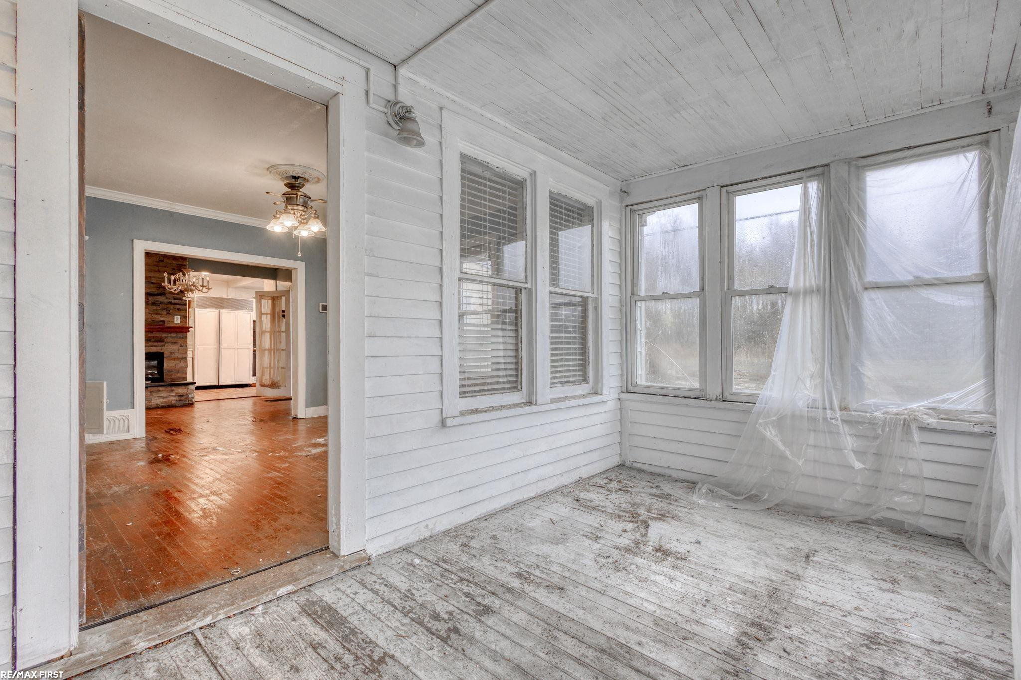 42550 La Croix St Street, Clinton Twp, MI 48036 — Photo 9
