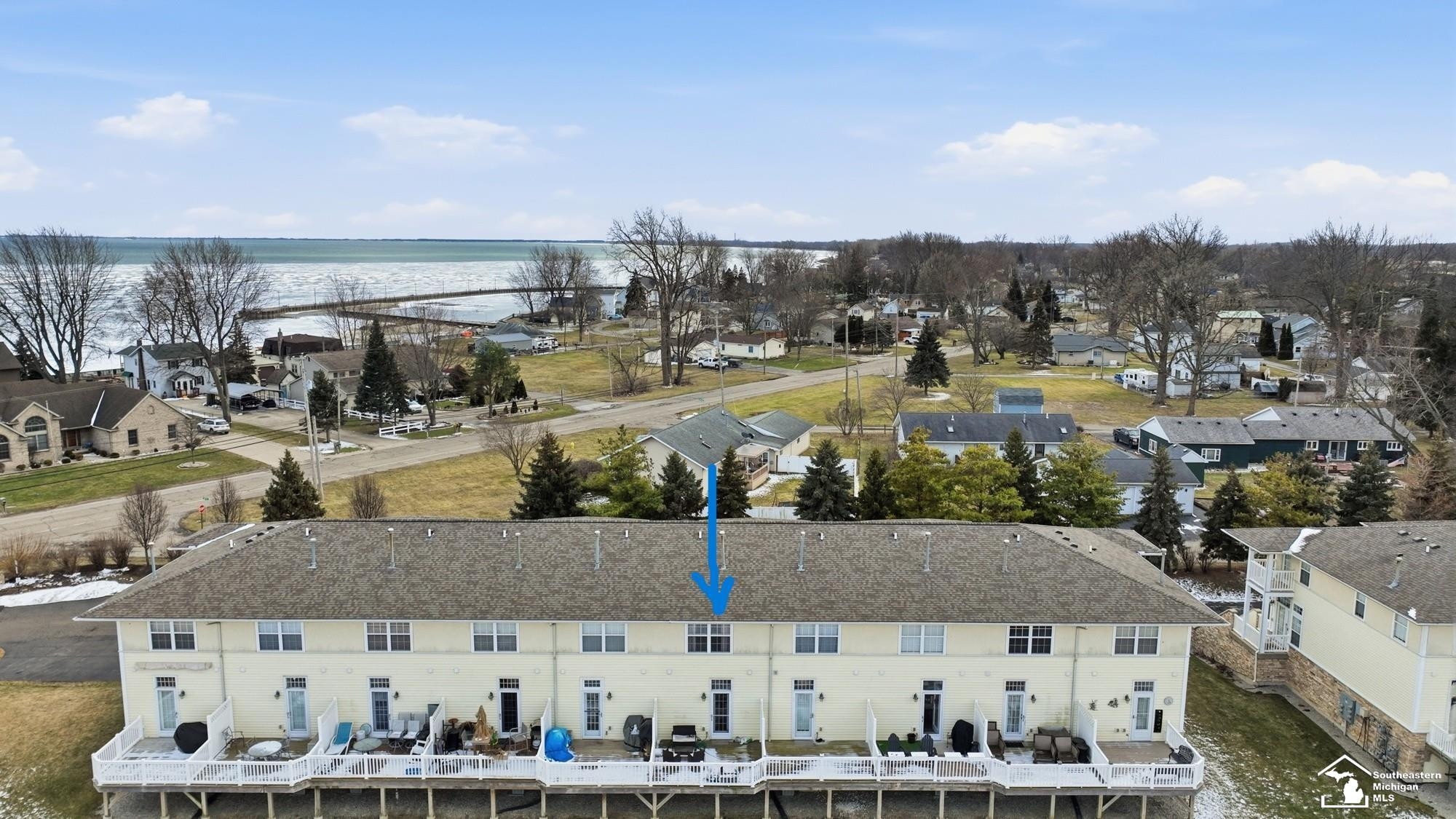 208 Beachwalk Trail, Luna Pier, MI 48157 — Photo 2