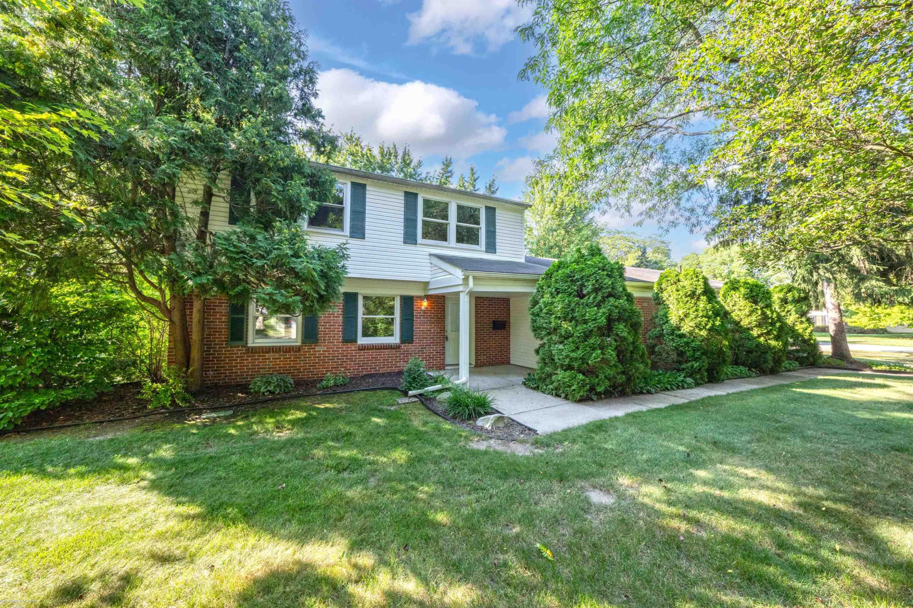 2700 Renshaw Drive, Troy, MI 48085 — Photo 2