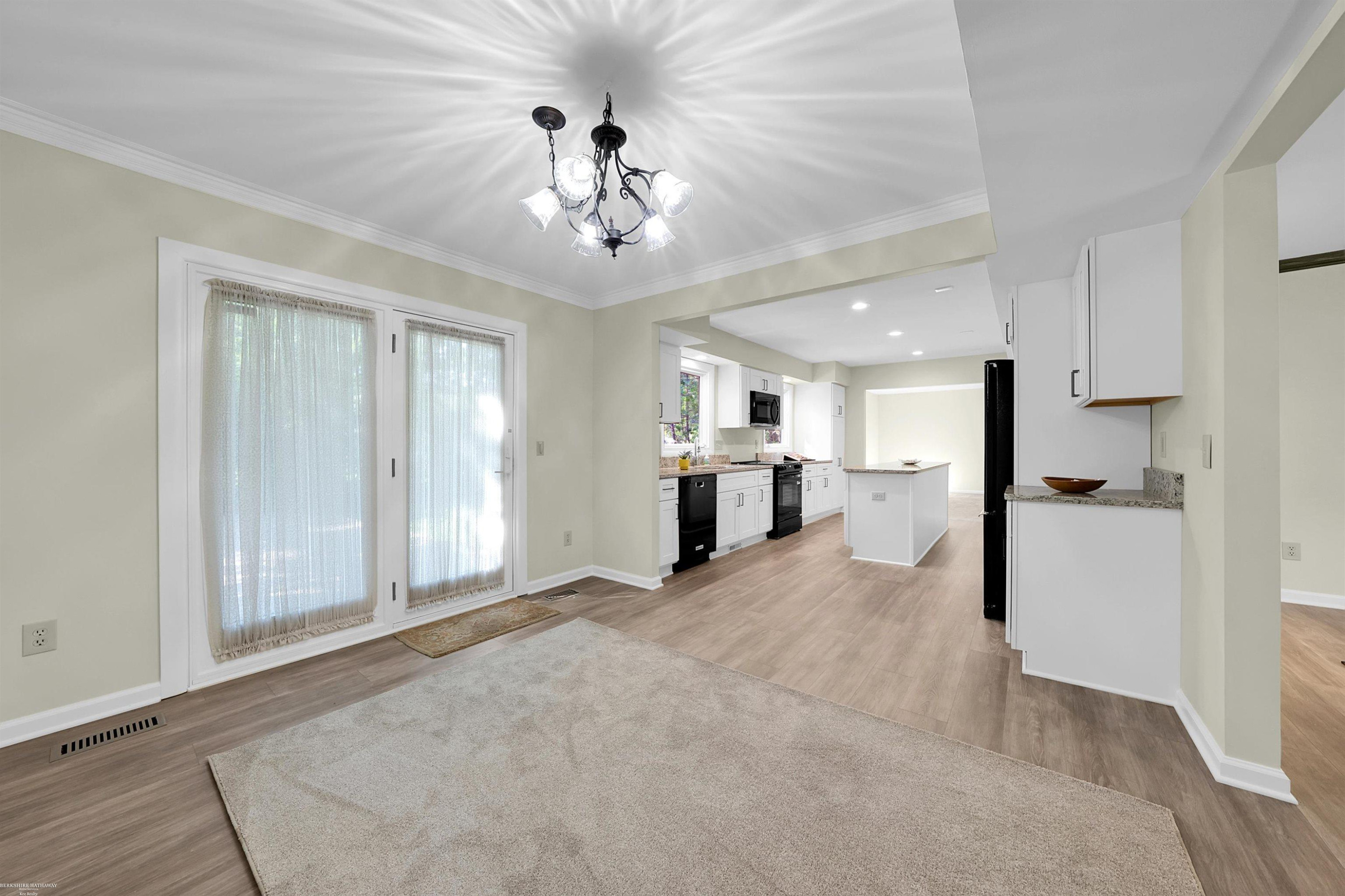 2700 Renshaw Drive, Troy, MI 48085 — Photo 13